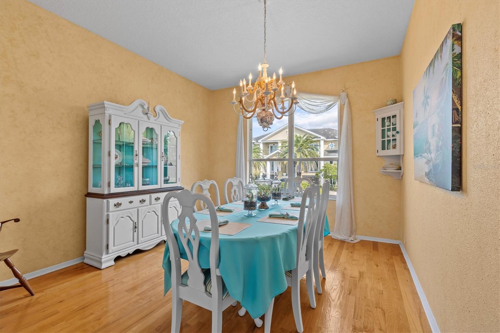 dining room 13.1 X 14