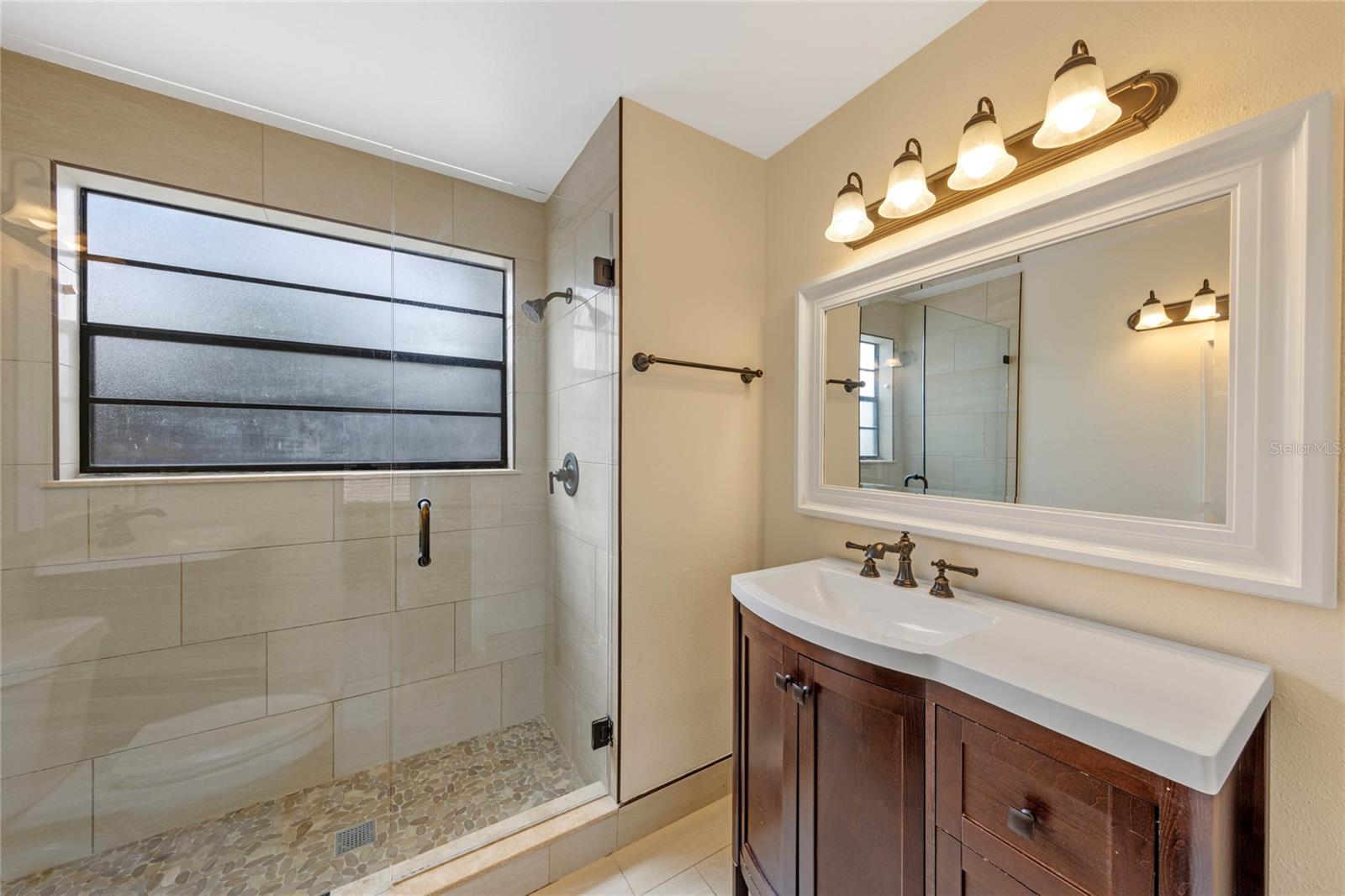 842 E CHARING CROSS CIR, LAKE MARY, FL, 32746