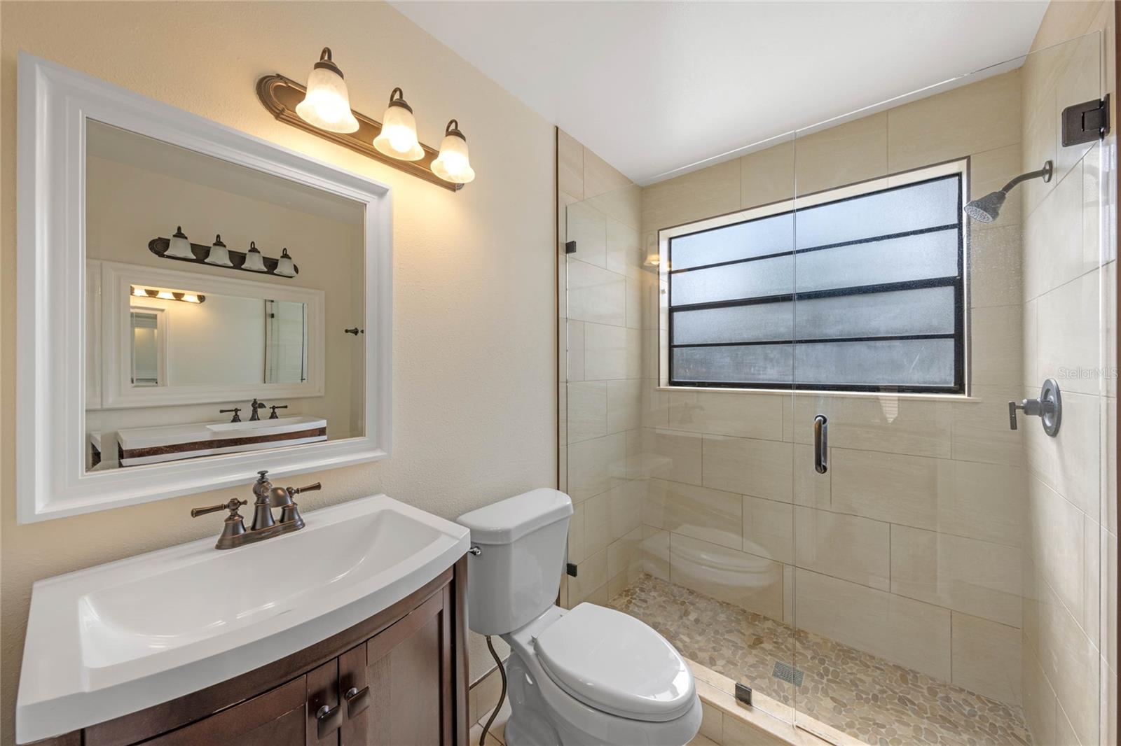 842 E CHARING CROSS CIR, LAKE MARY, FL, 32746