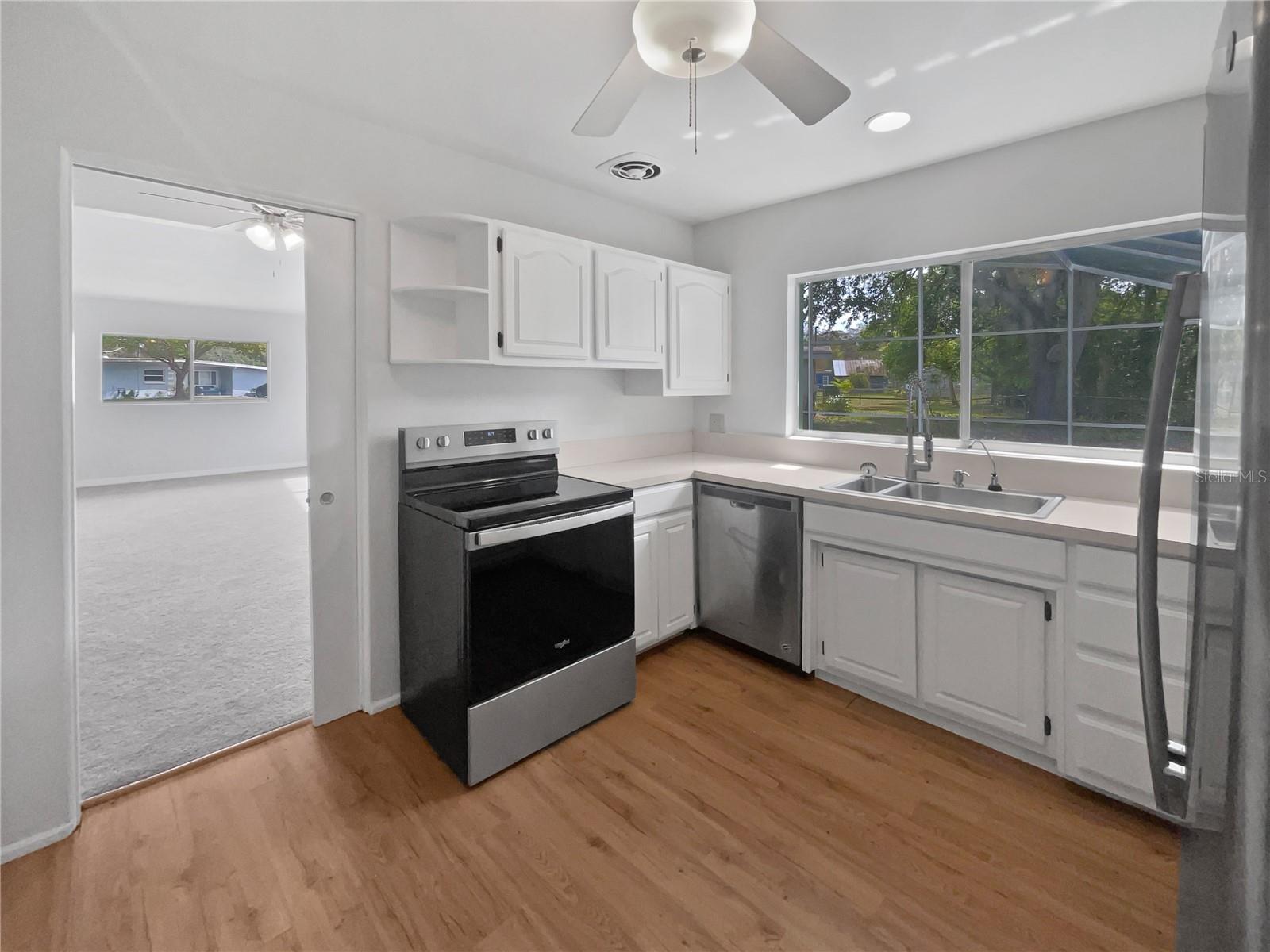 117 N SUNLAND DR, SANFORD, FL, 32773