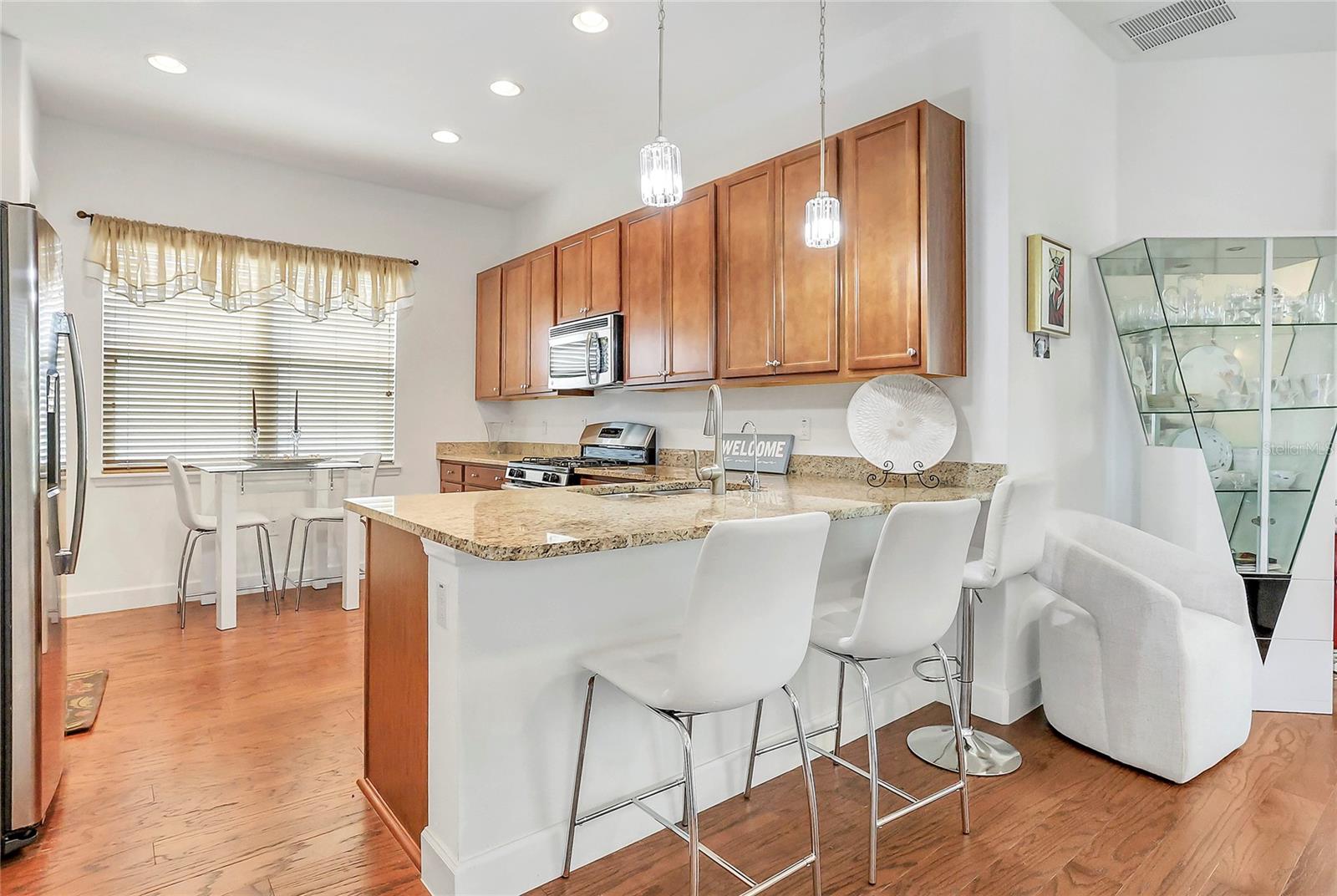 1684 VICTORIA GARDENS DR, DELAND, FL, 32724