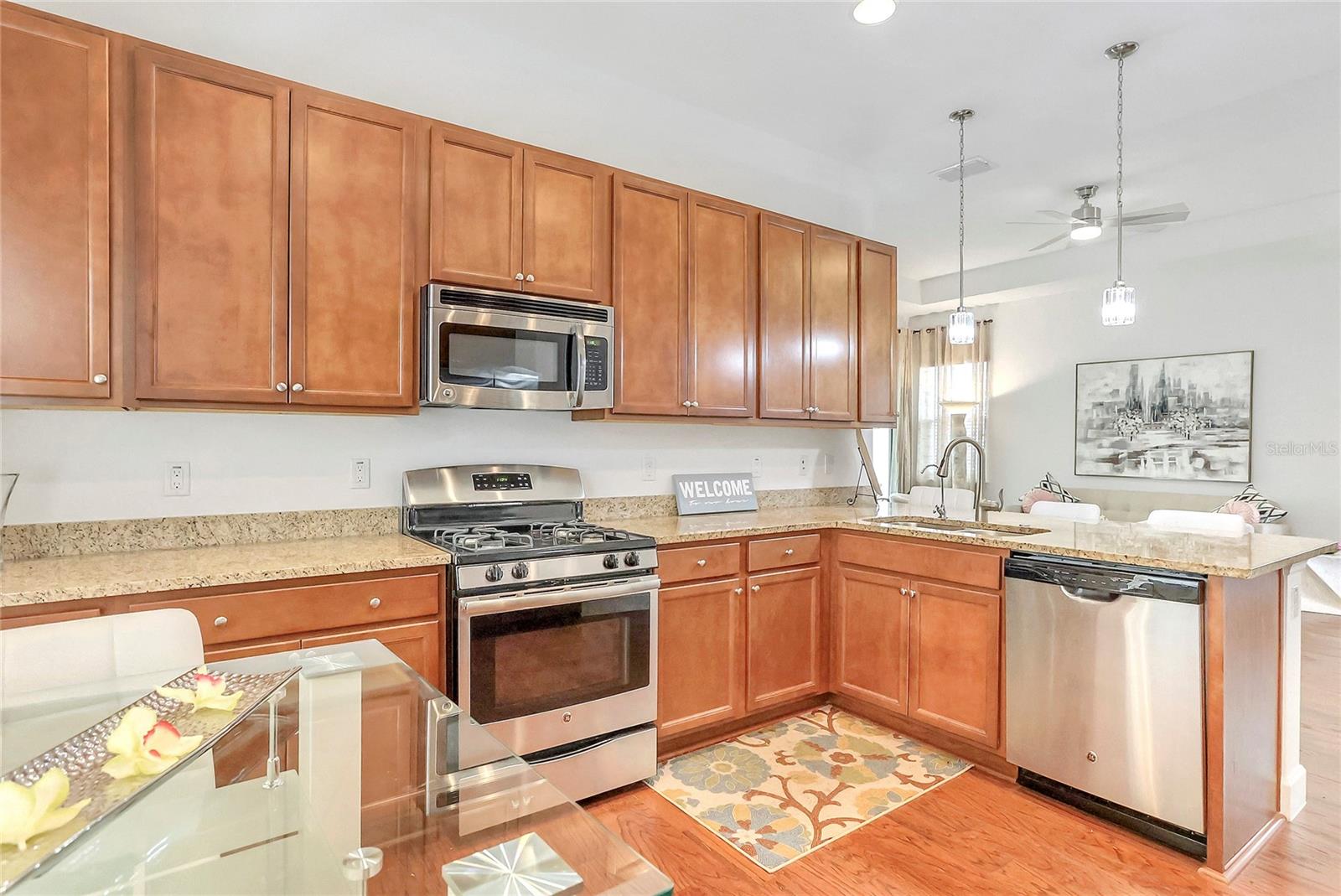 1684 VICTORIA GARDENS DR, DELAND, FL, 32724