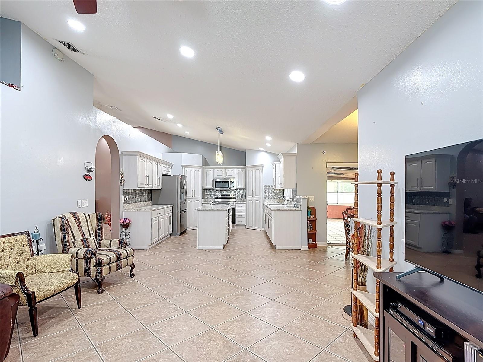 1167 SAINT TROPEZ CT, KISSIMMEE, FL, 34759