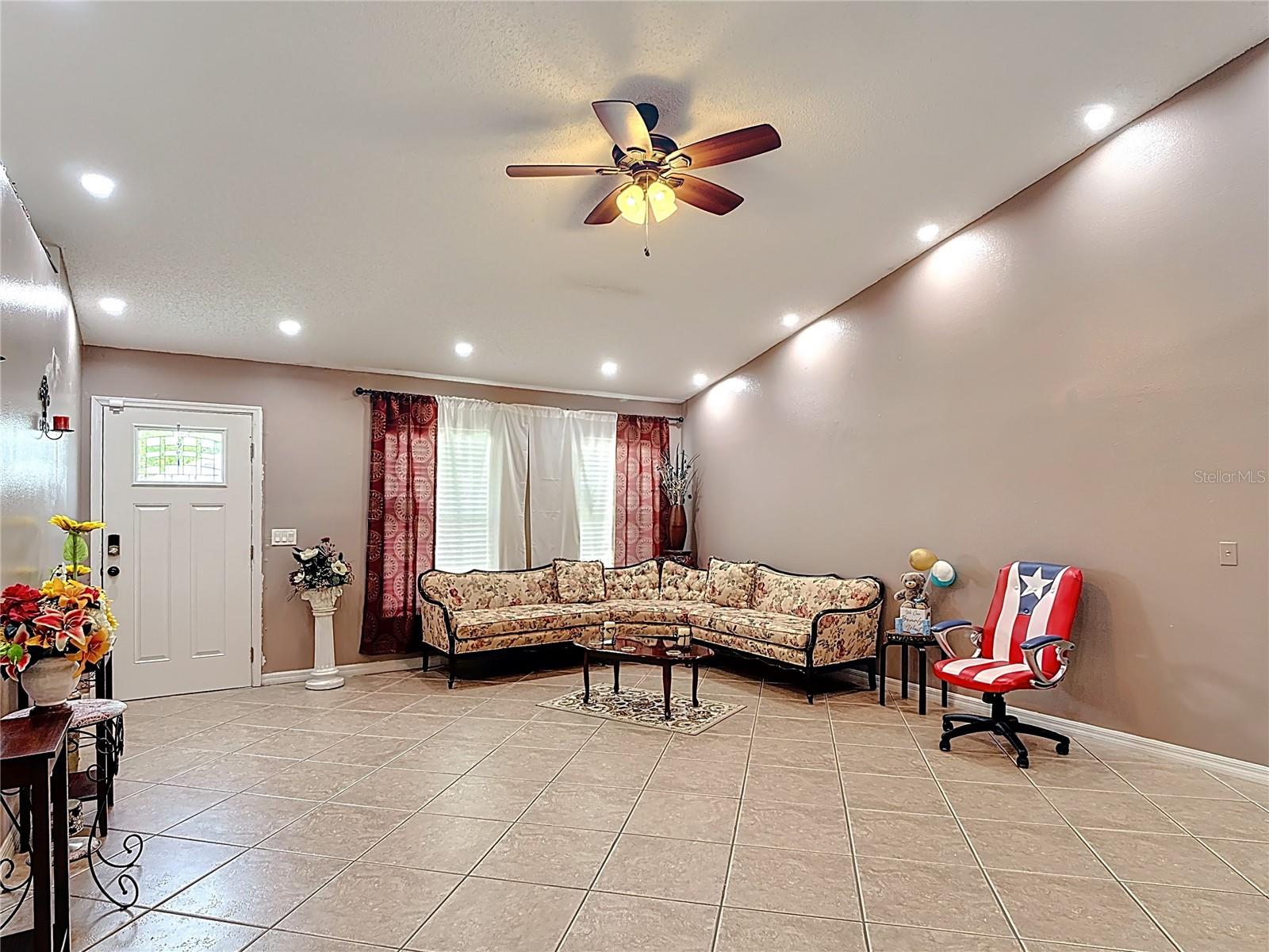 1167 SAINT TROPEZ CT, KISSIMMEE, FL, 34759