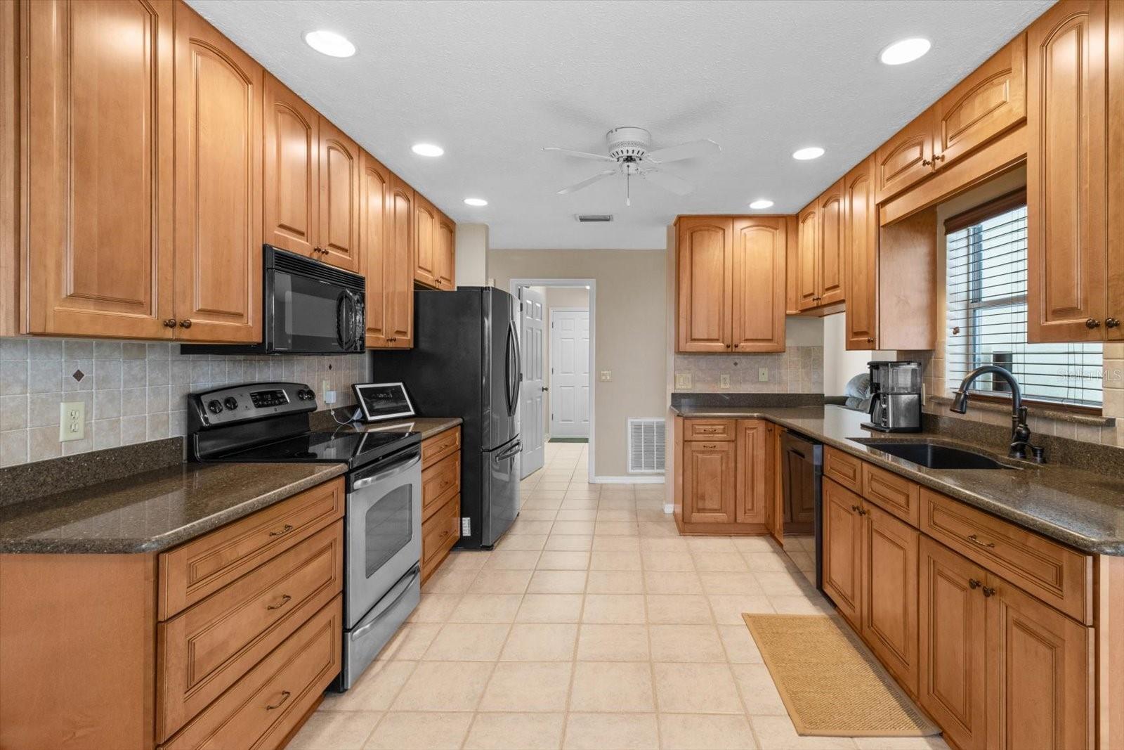 3356 W BLOSSOM DR, BEVERLY HILLS, FL, 34465