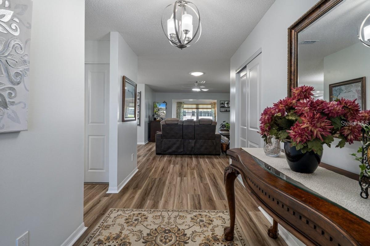 2503 LAMBDIN DR #128, SUN CITY CENTER, FL, 33573