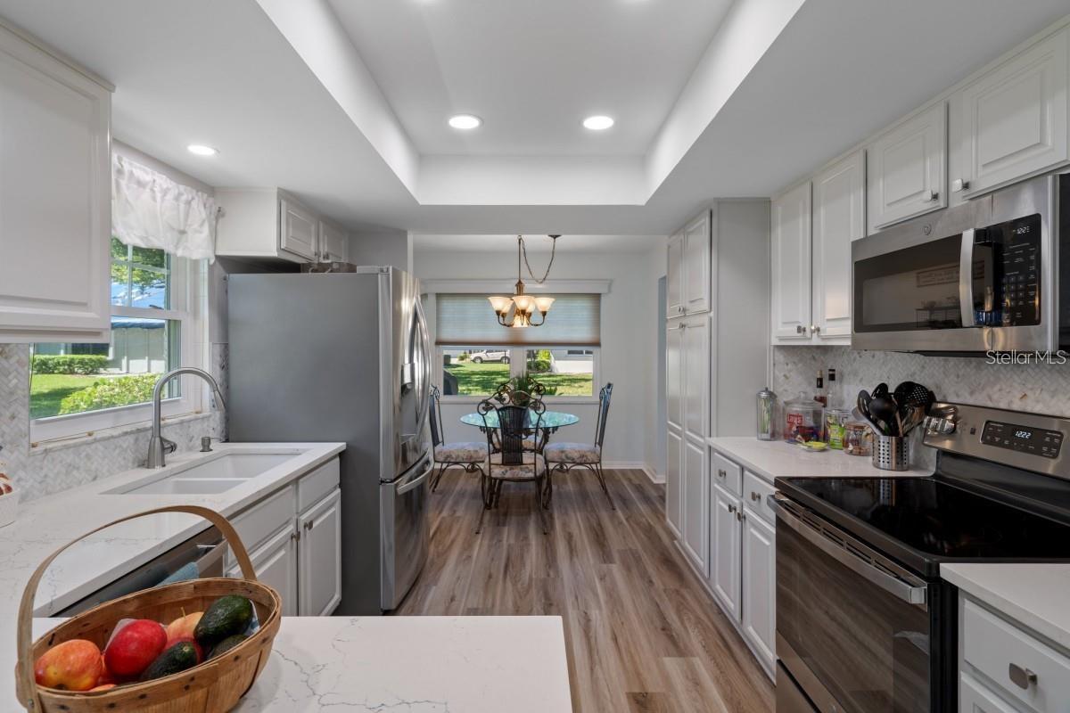 2503 LAMBDIN DR #128, SUN CITY CENTER, FL, 33573