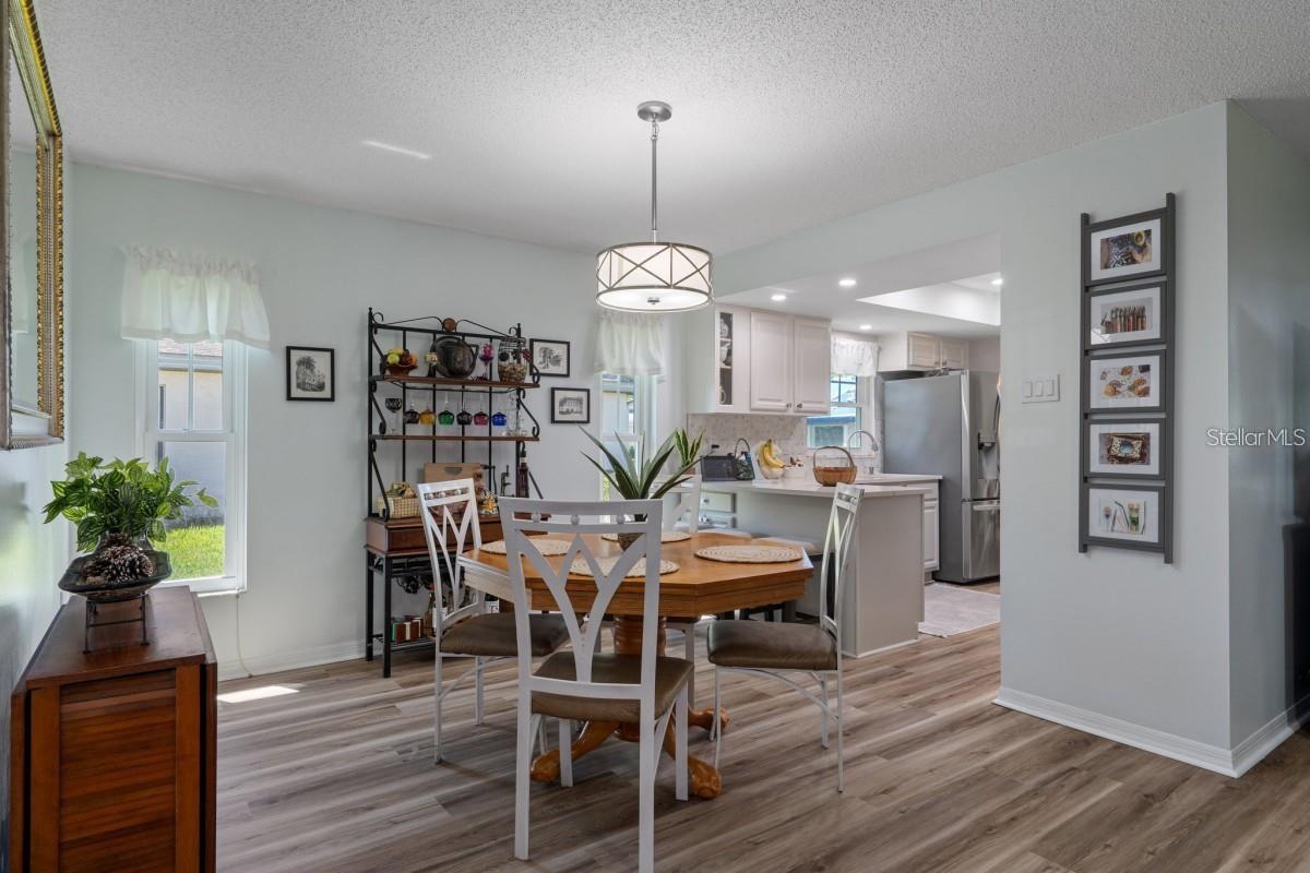 2503 LAMBDIN DR #128, SUN CITY CENTER, FL, 33573