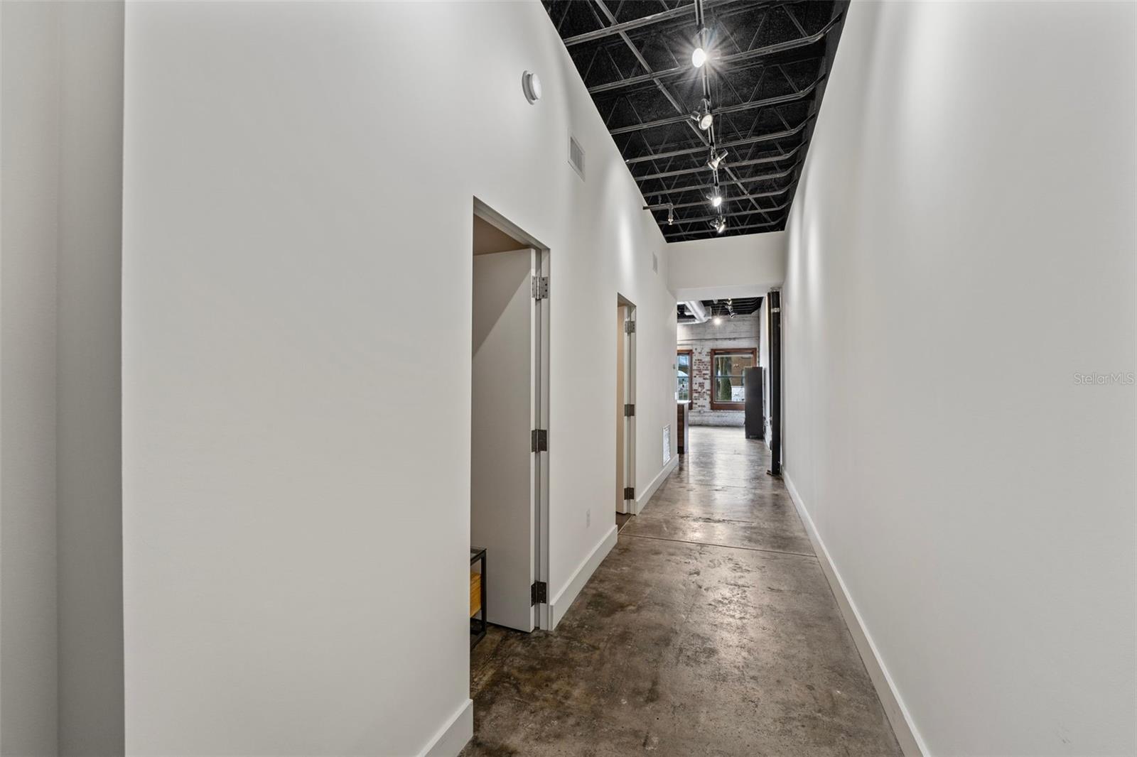 62 W COLONIAL DR #209, ORLANDO, FL, 32801