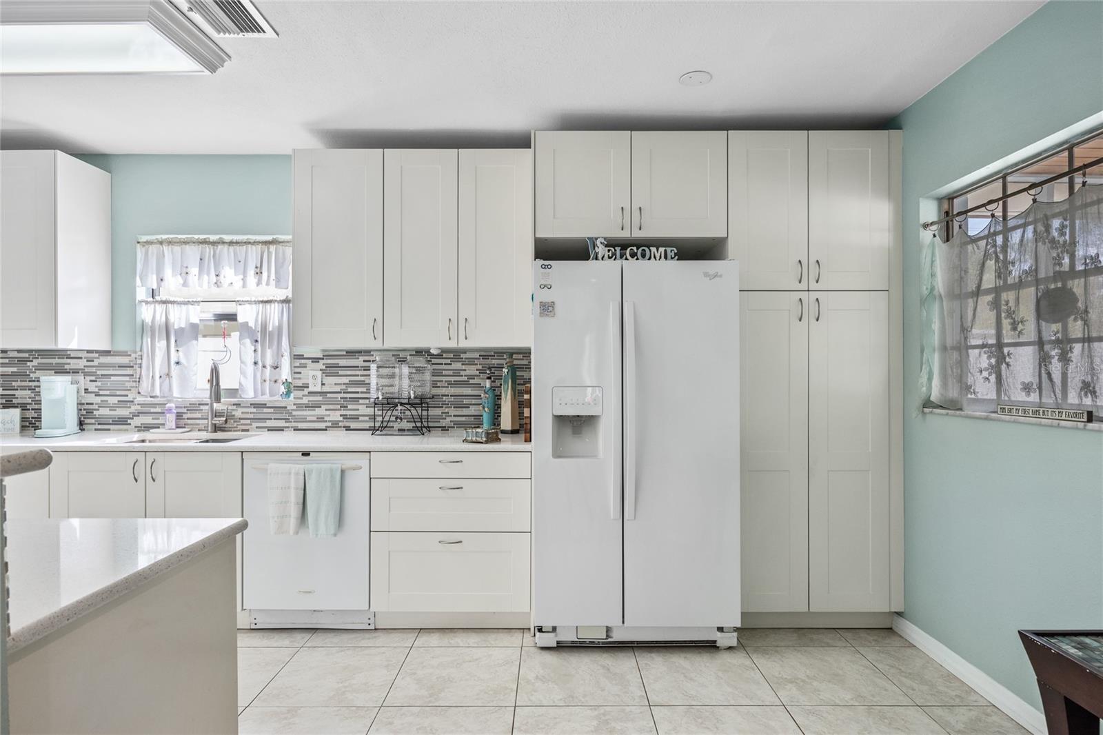 103 W ANGLEWOOD DR, BRANDON, FL, 33511