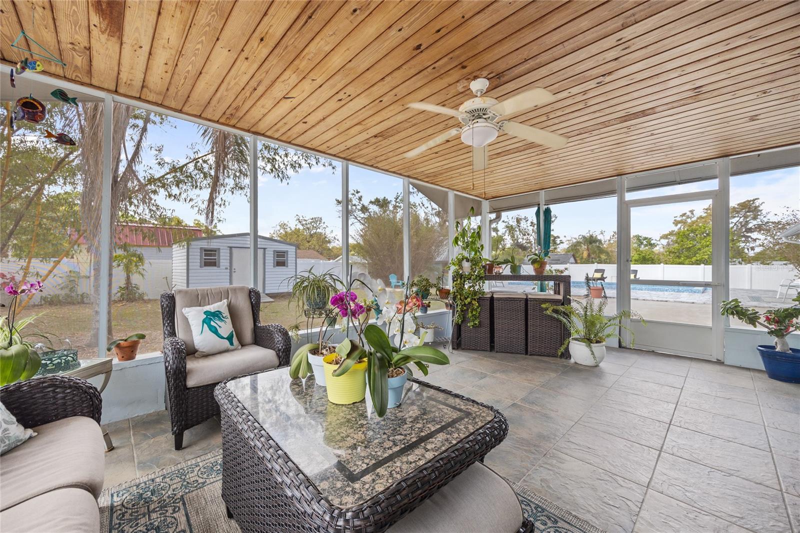 103 W ANGLEWOOD DR, BRANDON, FL, 33511