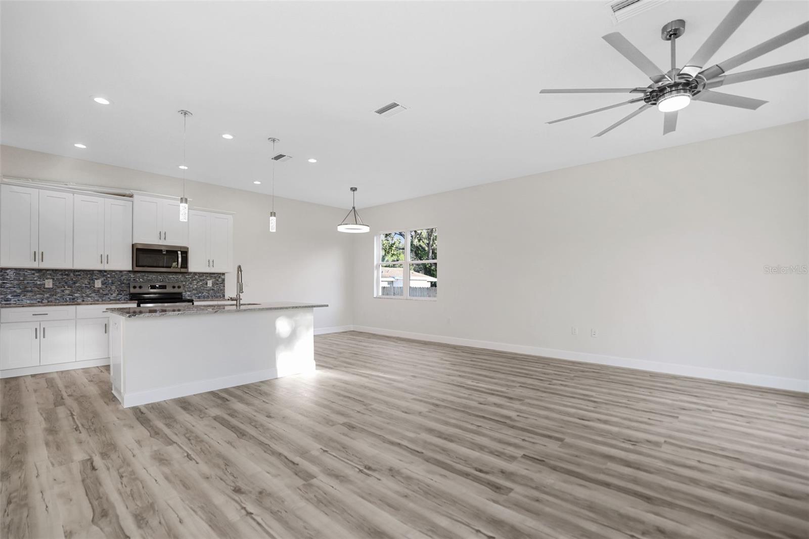 11598 OAK LN, LARGO, FL, 33778