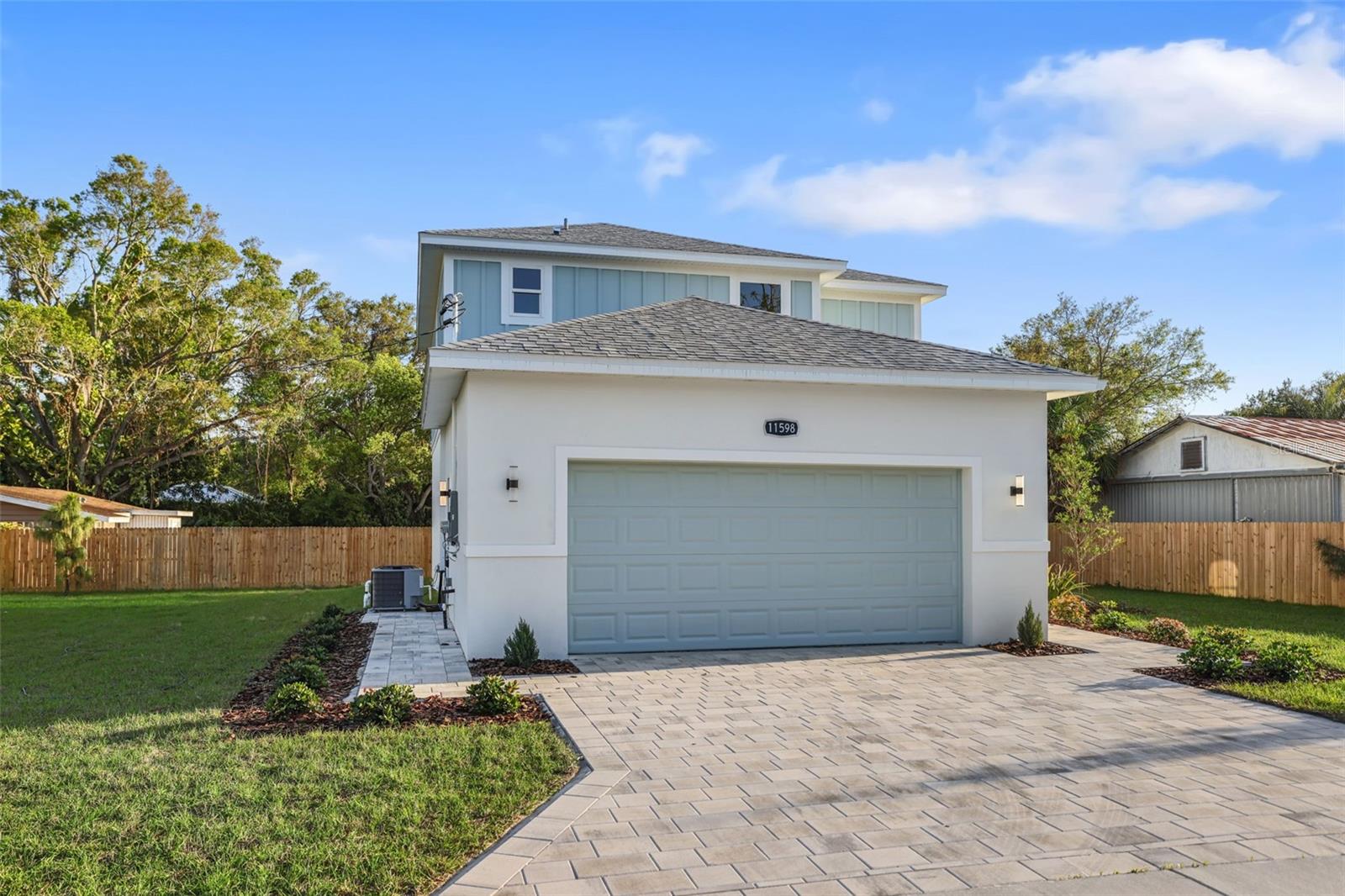 11598 OAK LN, LARGO, FL, 33778