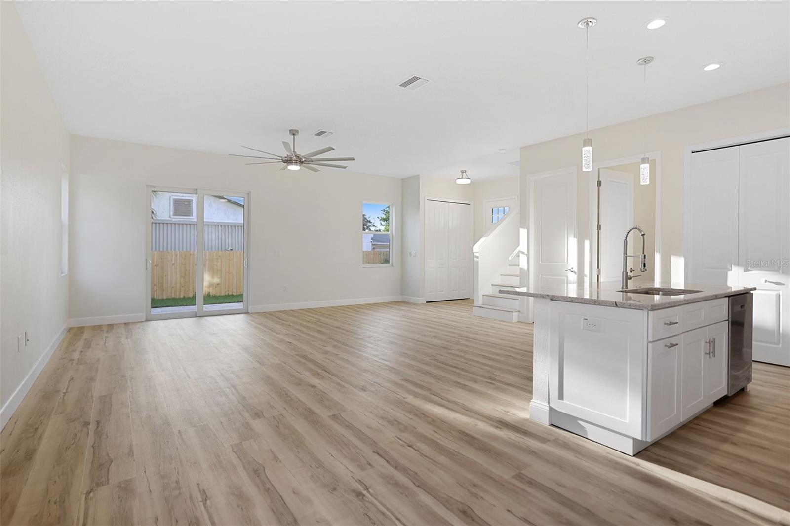 11598 OAK LN, LARGO, FL, 33778