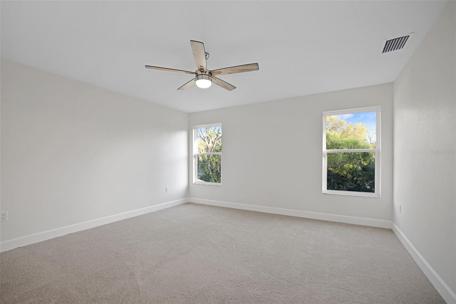 11598 OAK LN, LARGO, FL, 33778