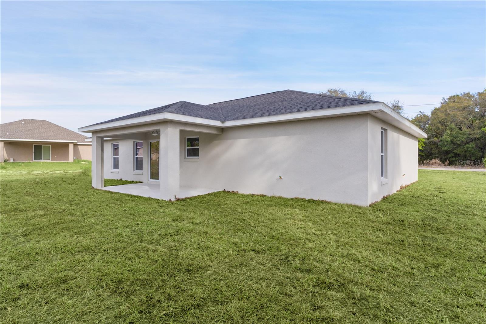 8 MALAUKA RUN CT, OCKLAWAHA, FL, 32179