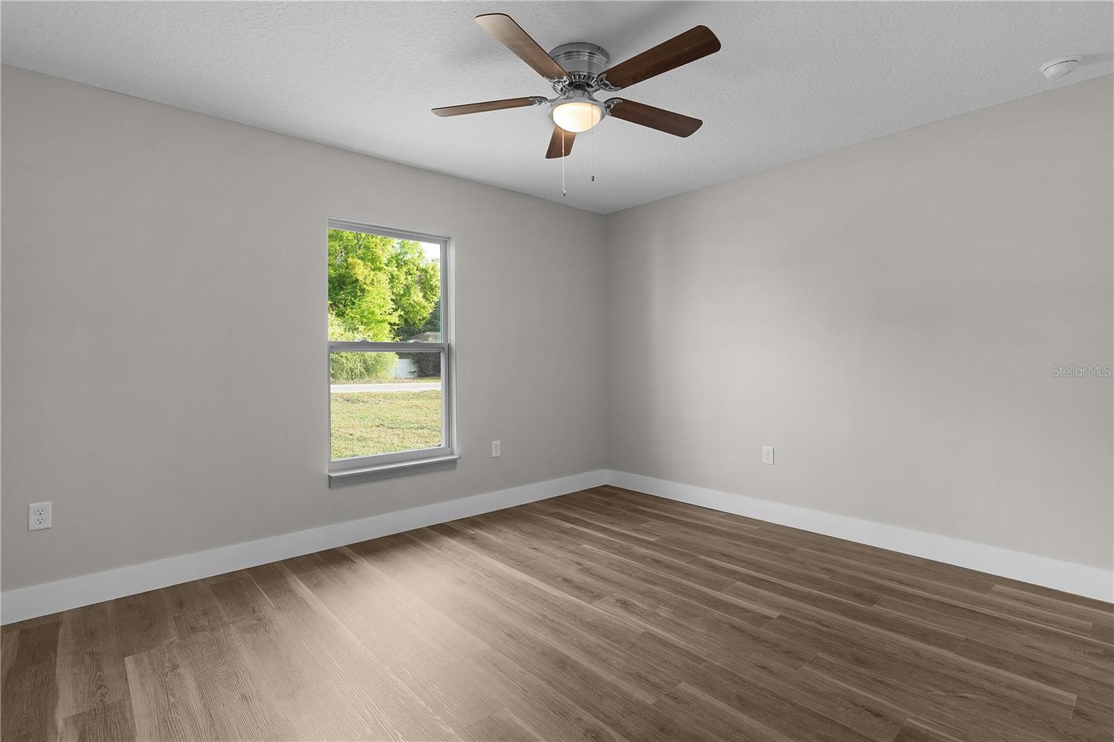 8 MALAUKA RUN CT, OCKLAWAHA, FL, 32179