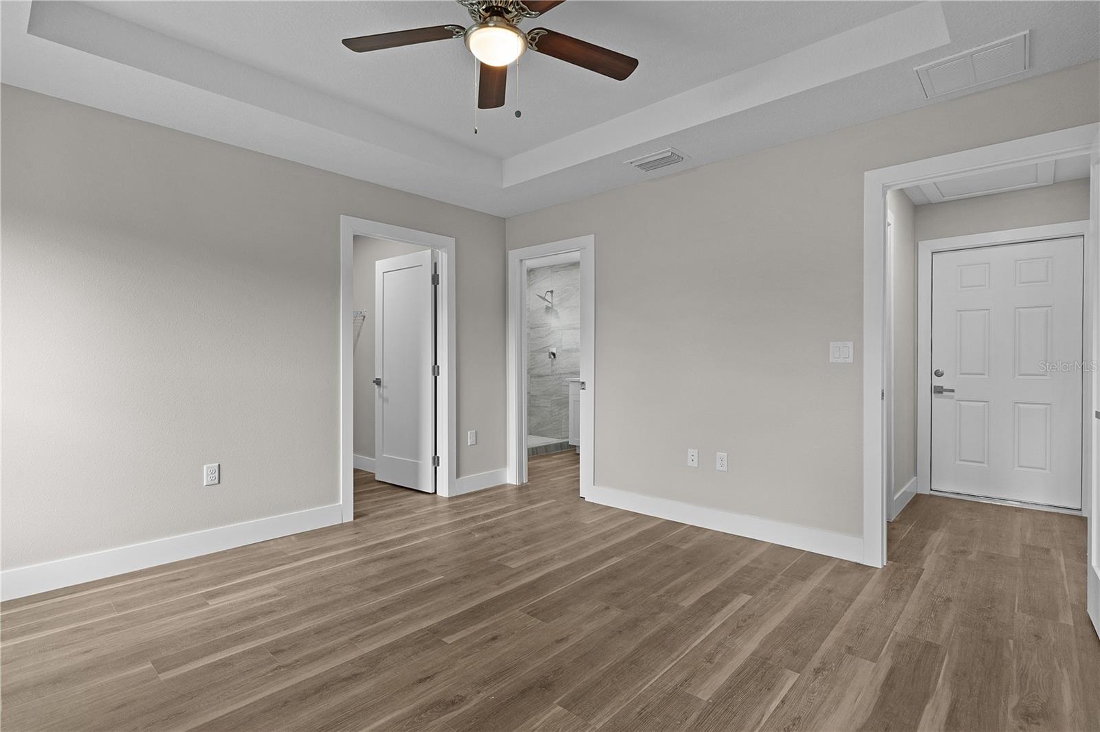 8 MALAUKA RUN CT, OCKLAWAHA, FL, 32179