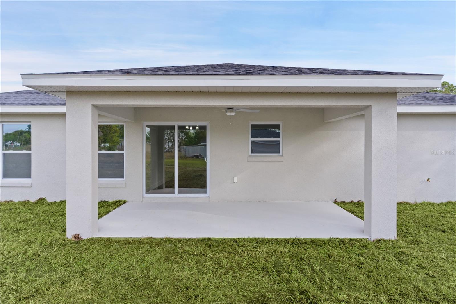 8 MALAUKA RUN CT, OCKLAWAHA, FL, 32179