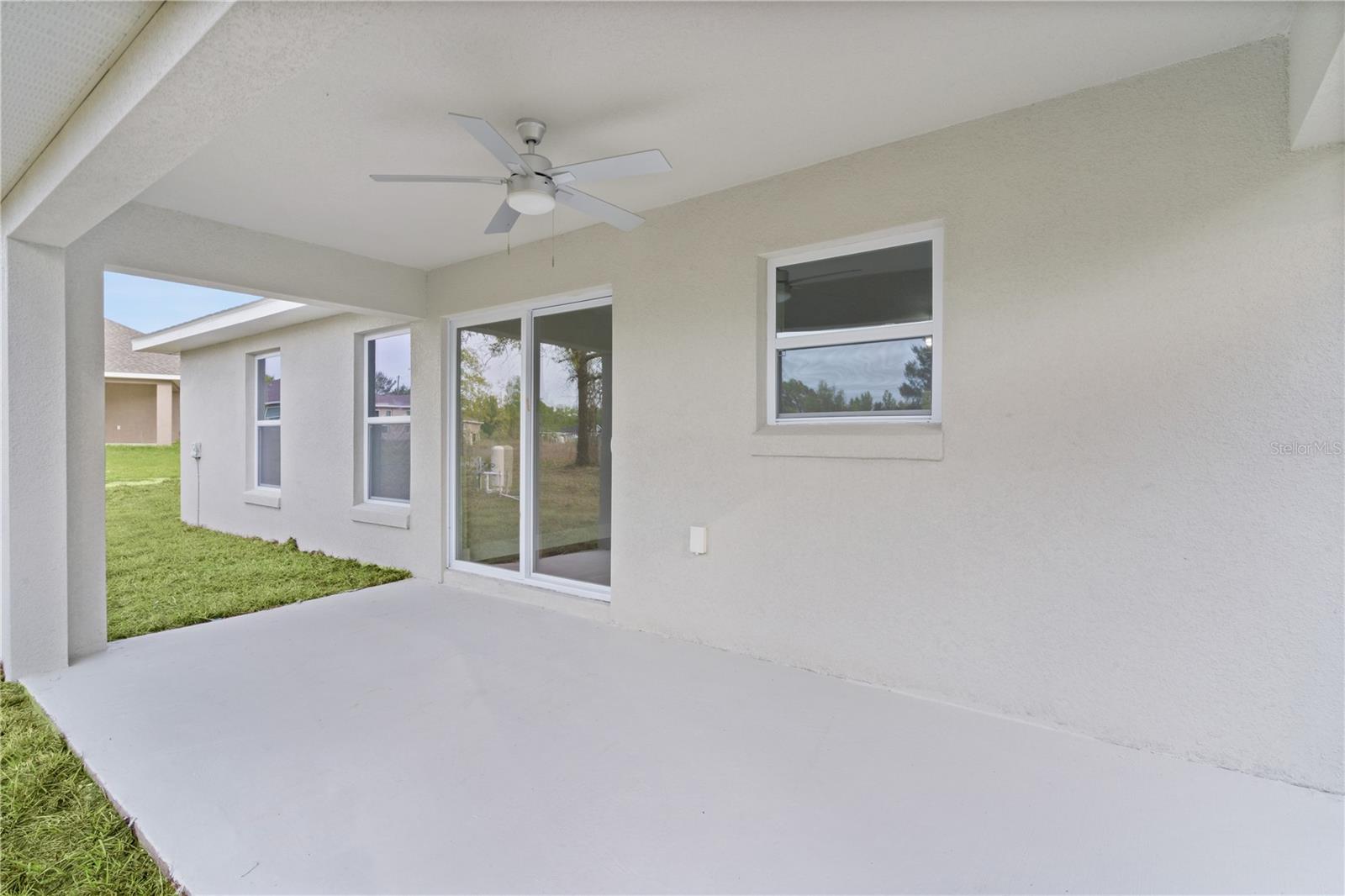 8 MALAUKA RUN CT, OCKLAWAHA, FL, 32179