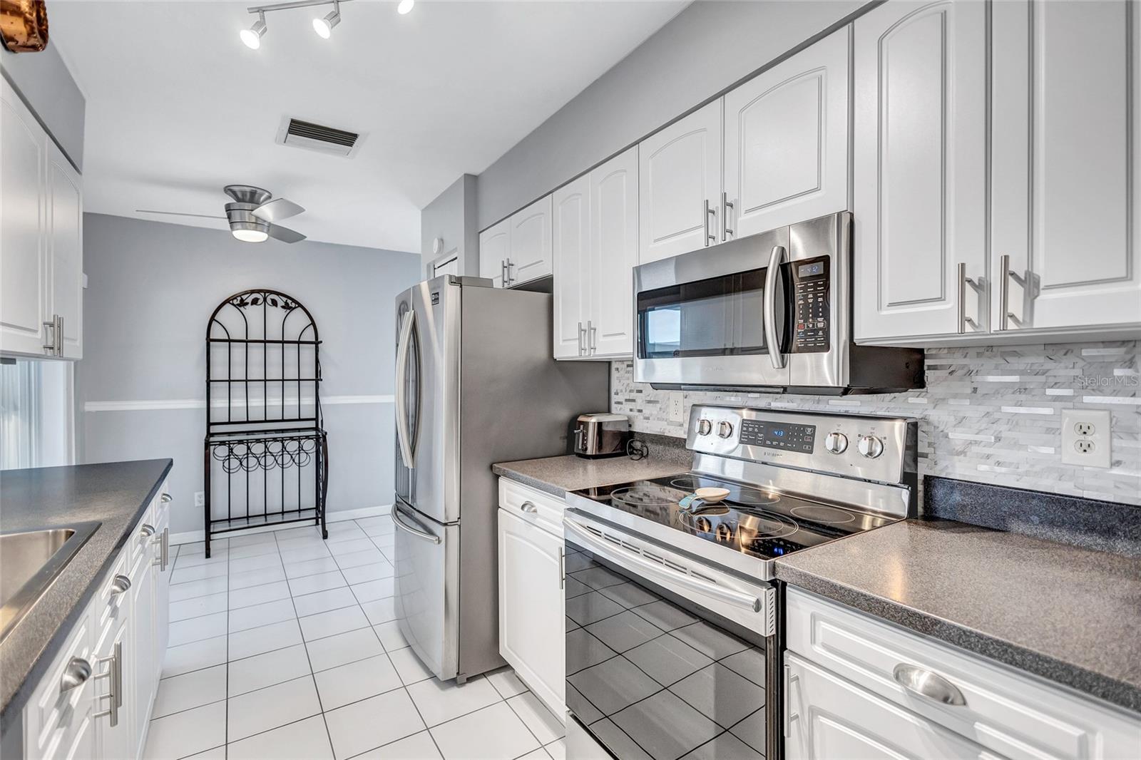 1496 QUEEN ANNE DR, PALM HARBOR, FL, 34684