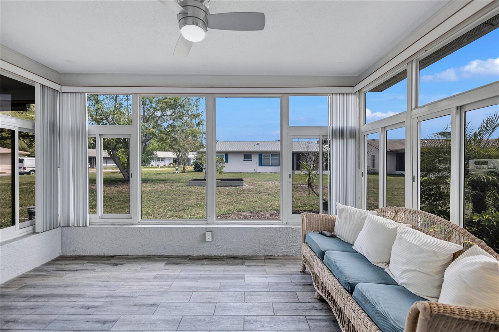1496 QUEEN ANNE DR, PALM HARBOR, FL, 34684