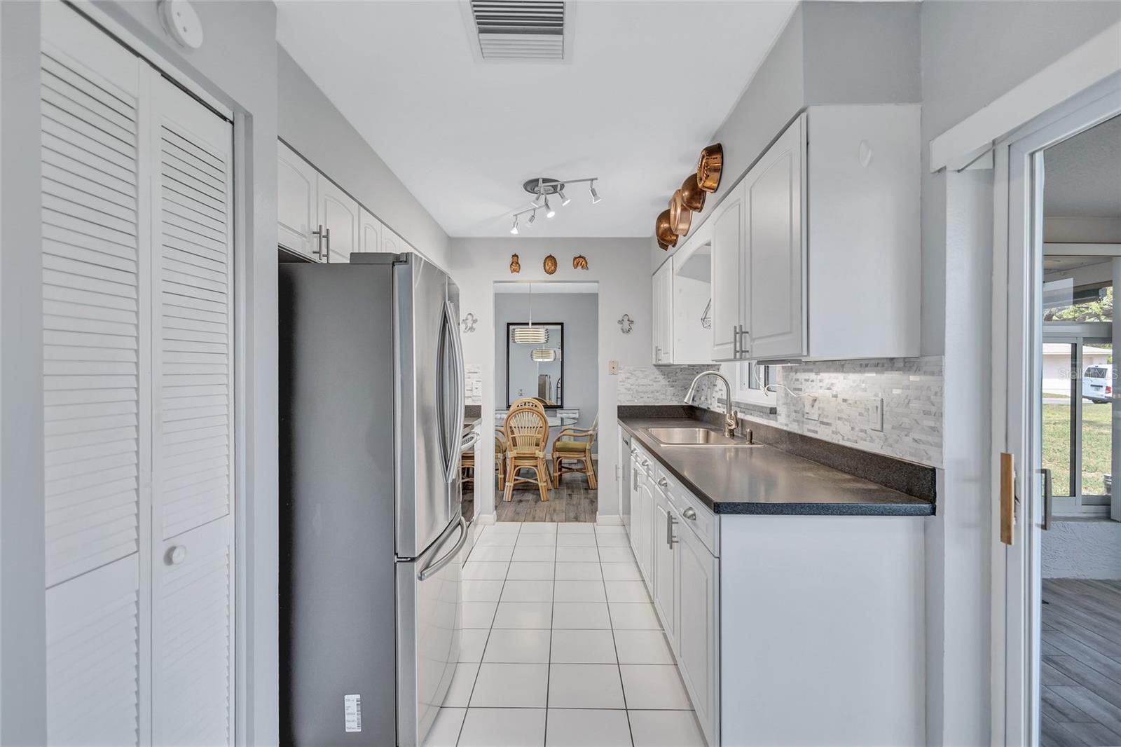 1496 QUEEN ANNE DR, PALM HARBOR, FL, 34684