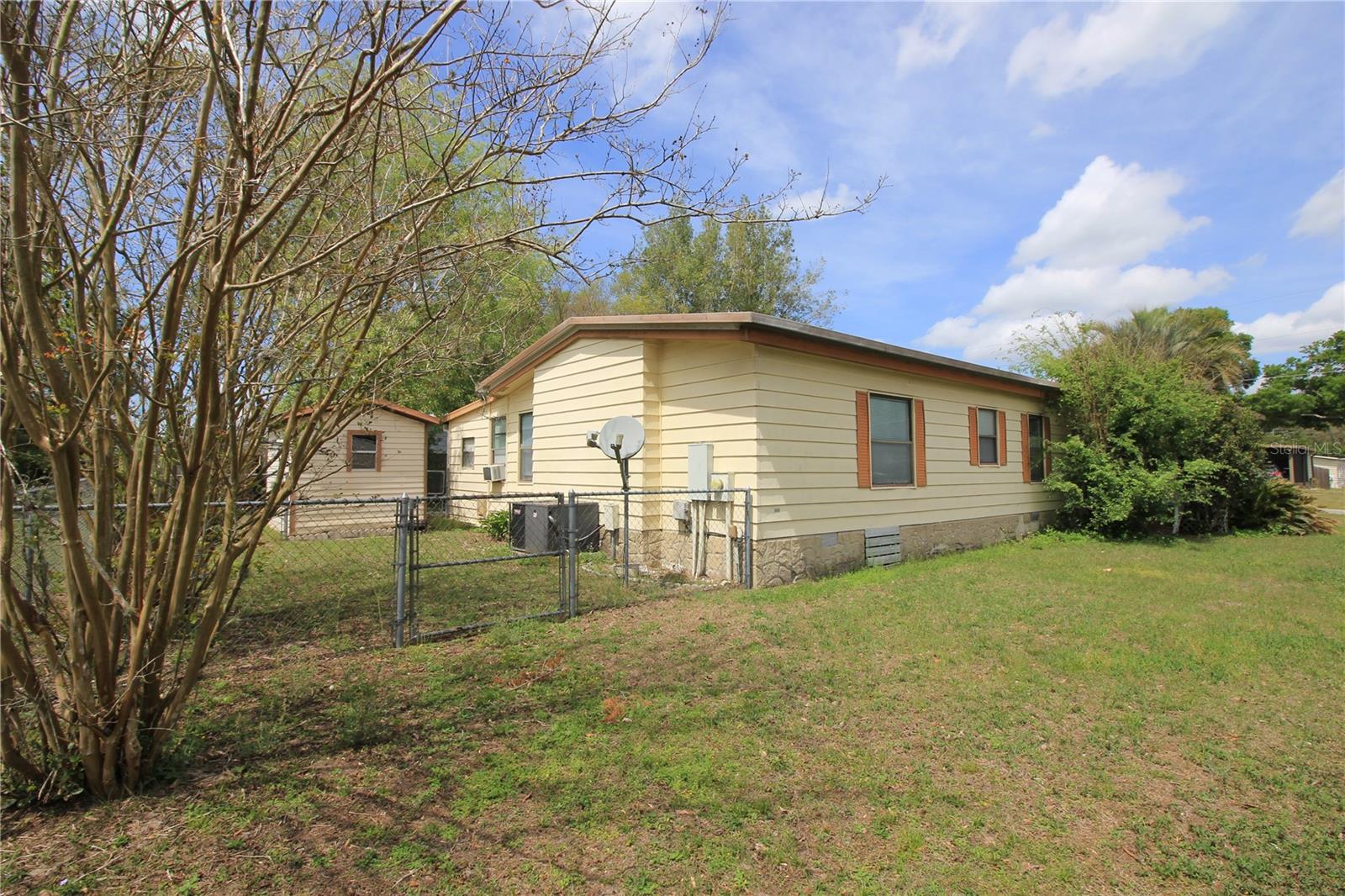 6786 NE 5TH PL, OCALA, FL, 34470