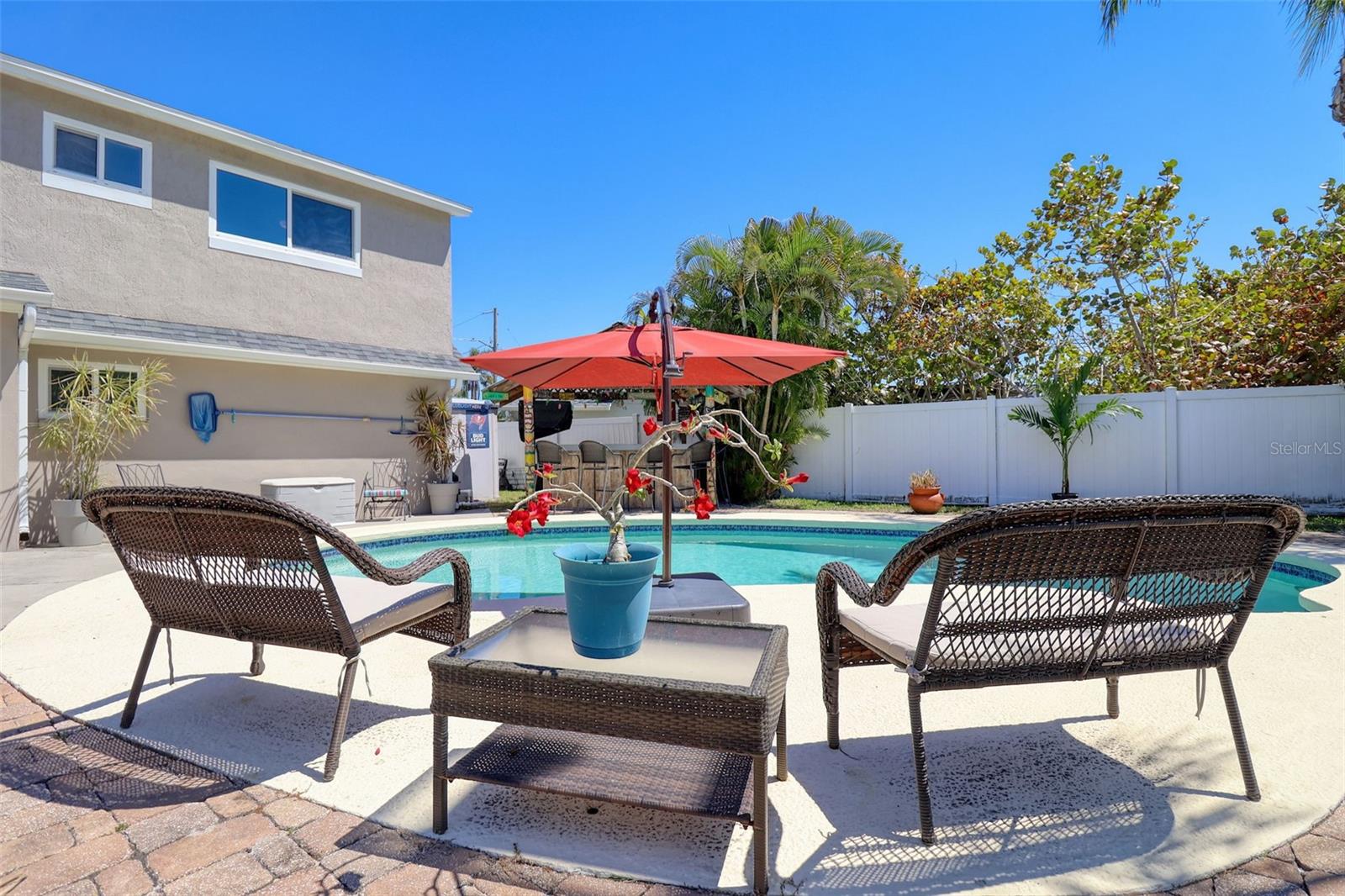 8326 ARCHWOOD CIR, TAMPA, FL, 33615