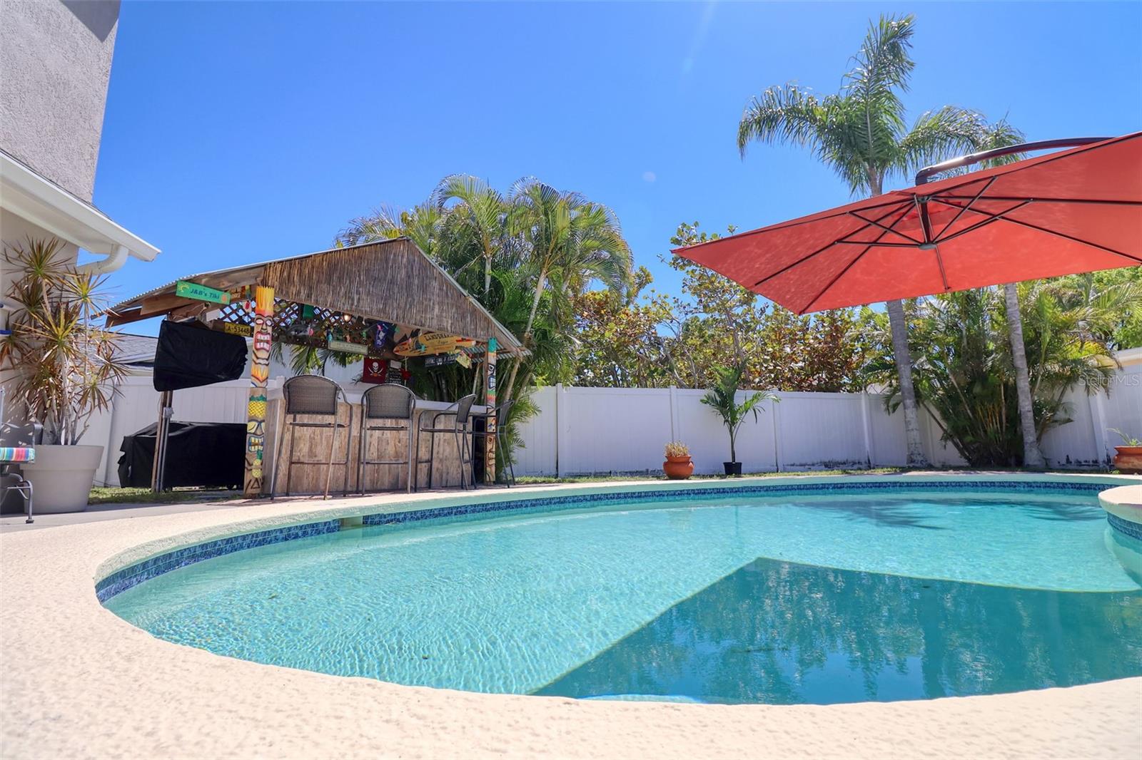 8326 ARCHWOOD CIR, TAMPA, FL, 33615