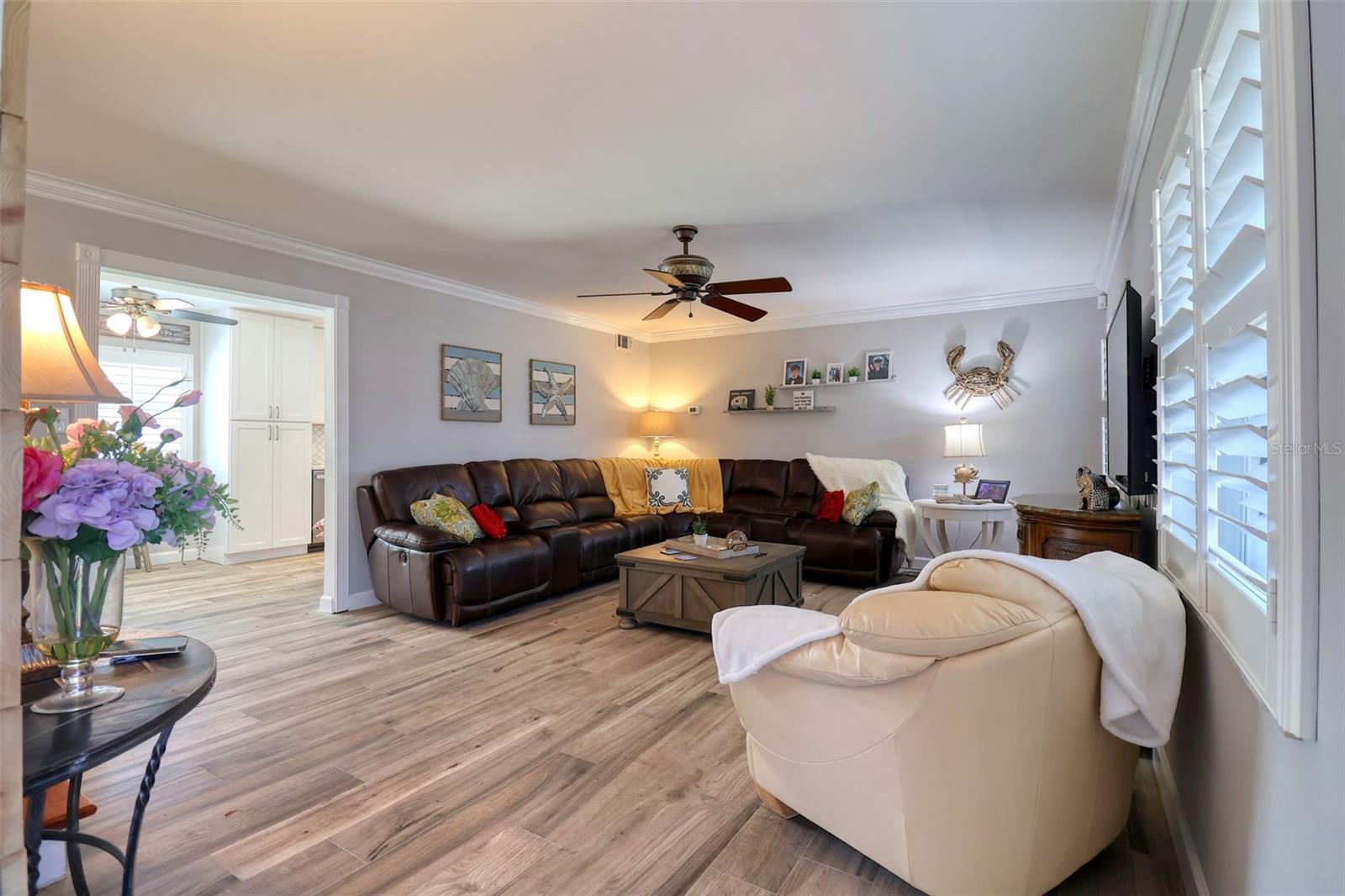 8326 ARCHWOOD CIR, TAMPA, FL, 33615
