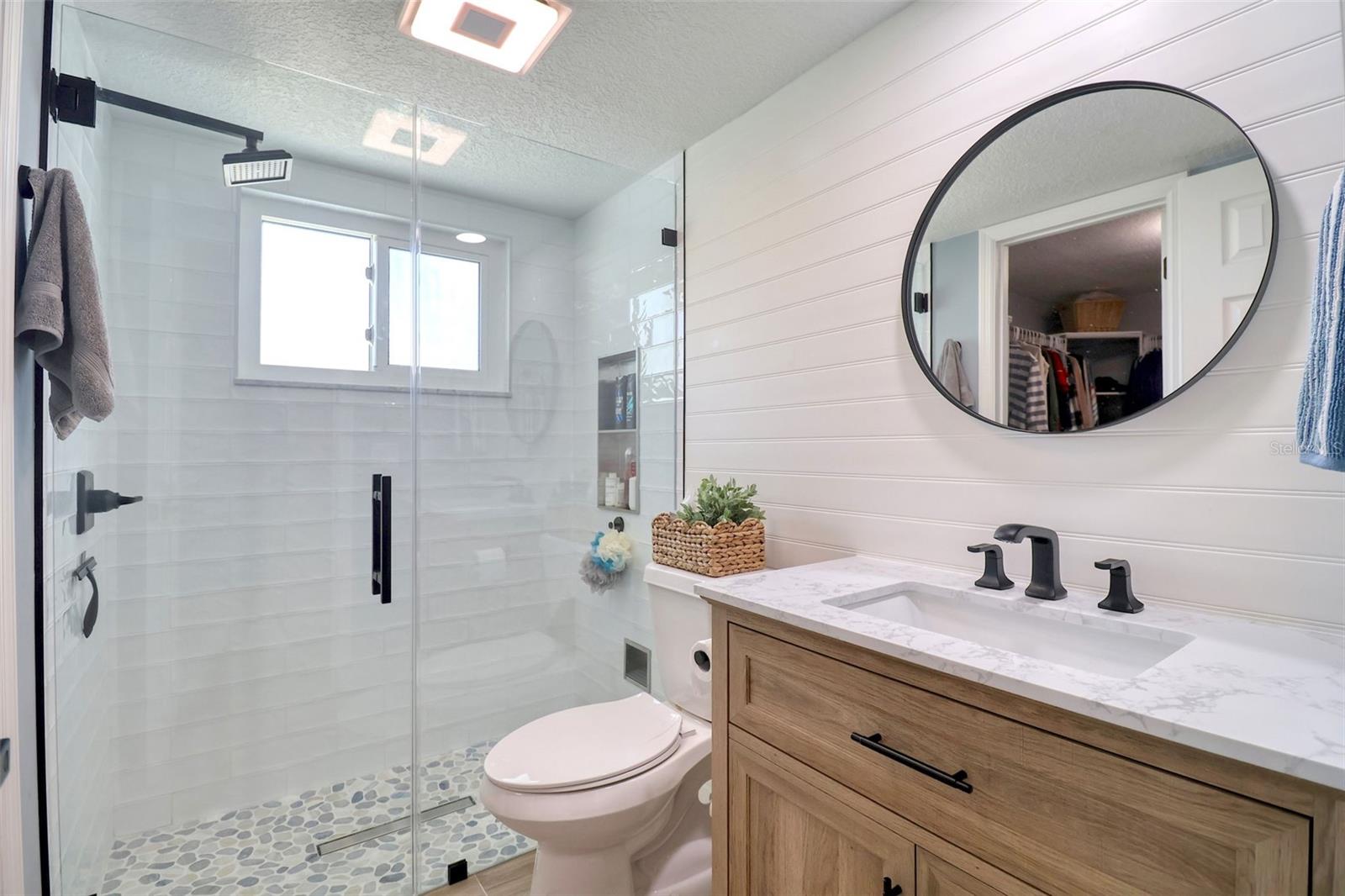8326 ARCHWOOD CIR, TAMPA, FL, 33615