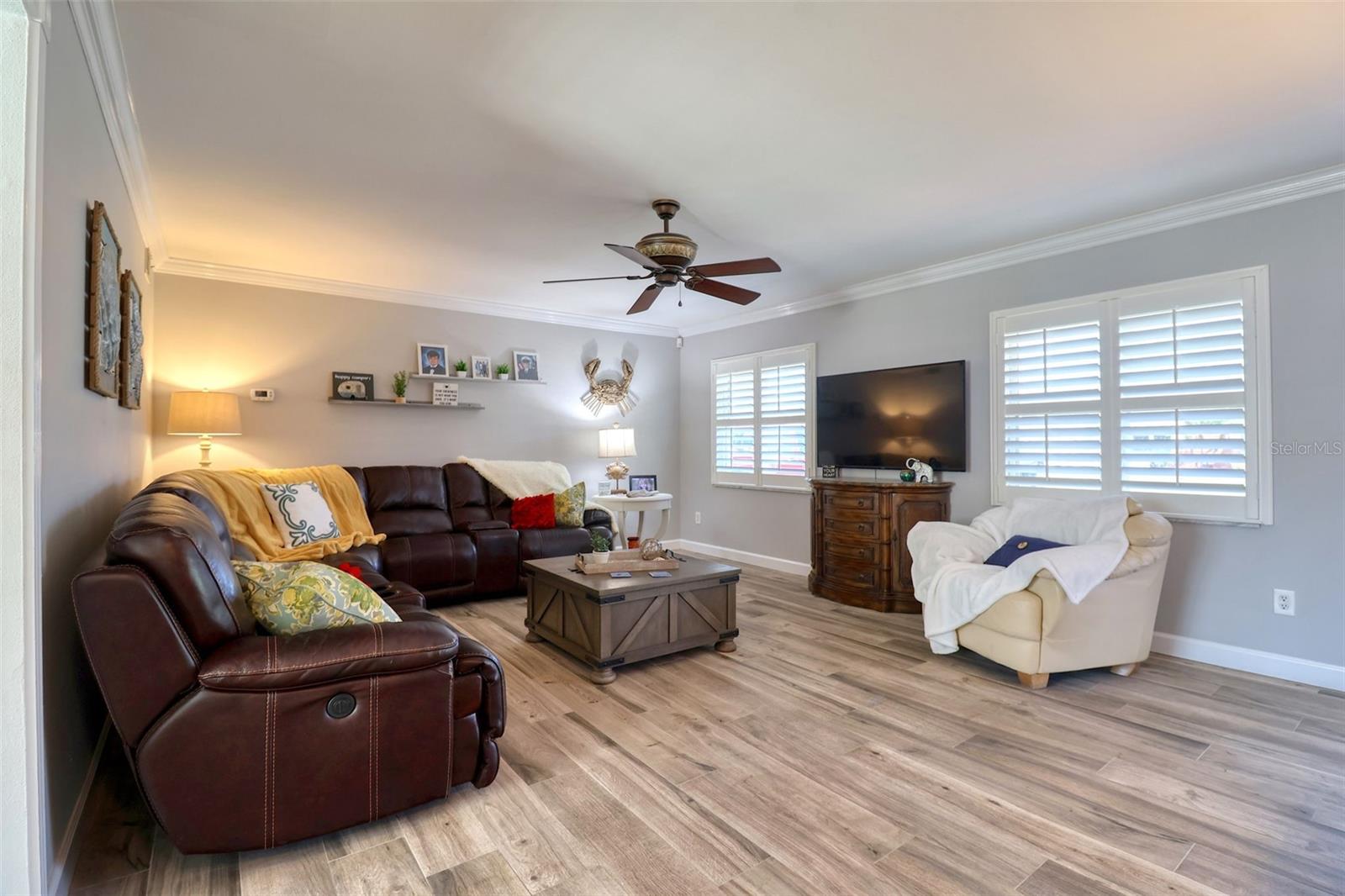 8326 ARCHWOOD CIR, TAMPA, FL, 33615