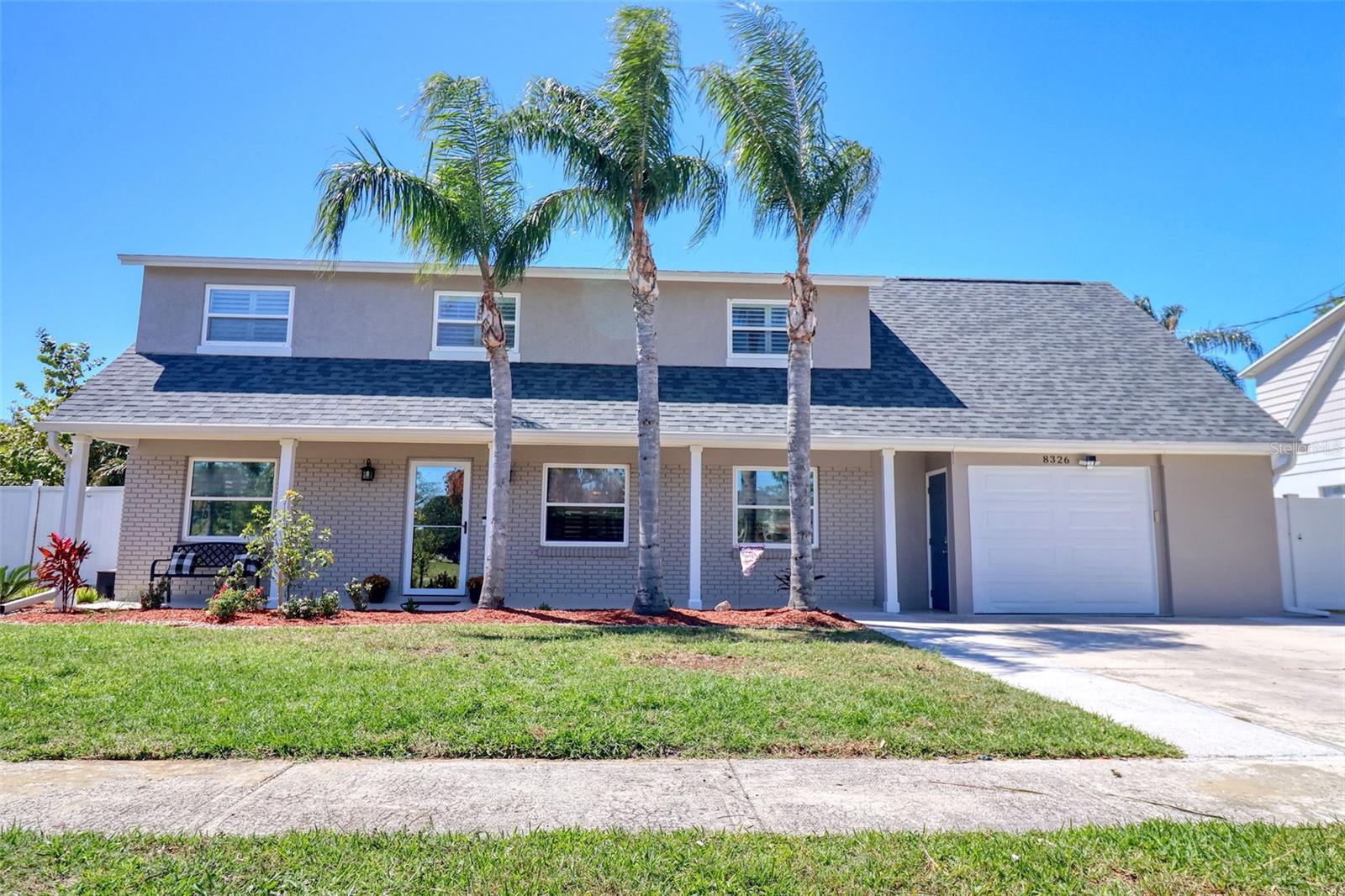8326 ARCHWOOD CIR, TAMPA, FL, 33615