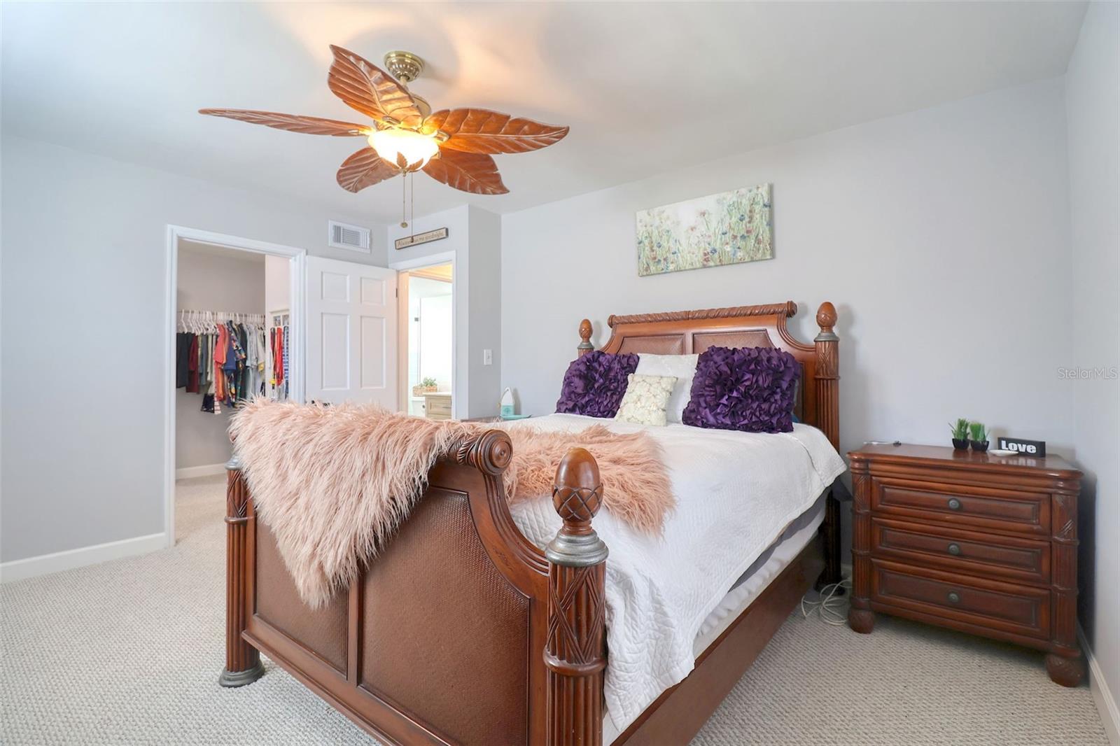 8326 ARCHWOOD CIR, TAMPA, FL, 33615