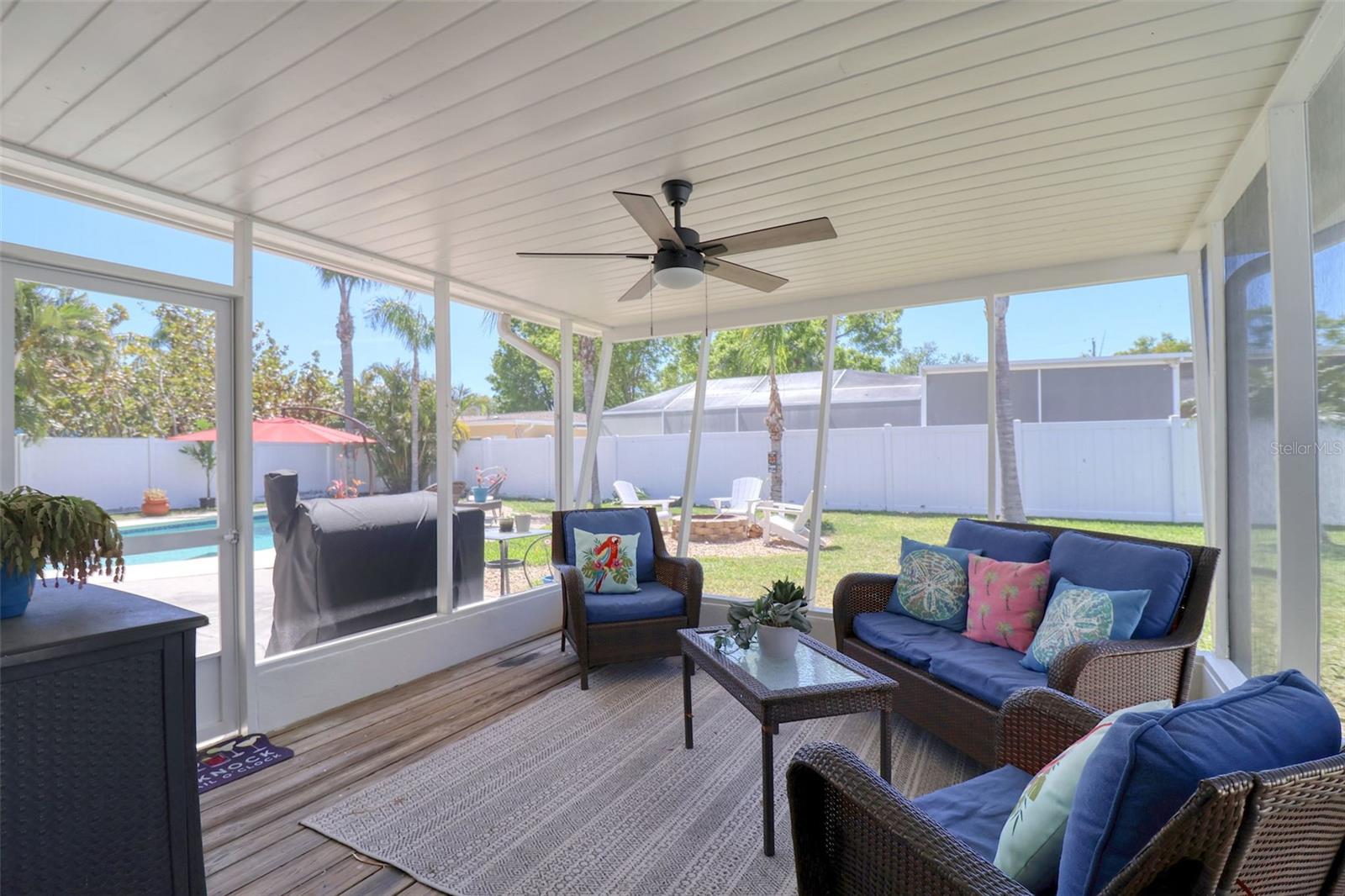 8326 ARCHWOOD CIR, TAMPA, FL, 33615