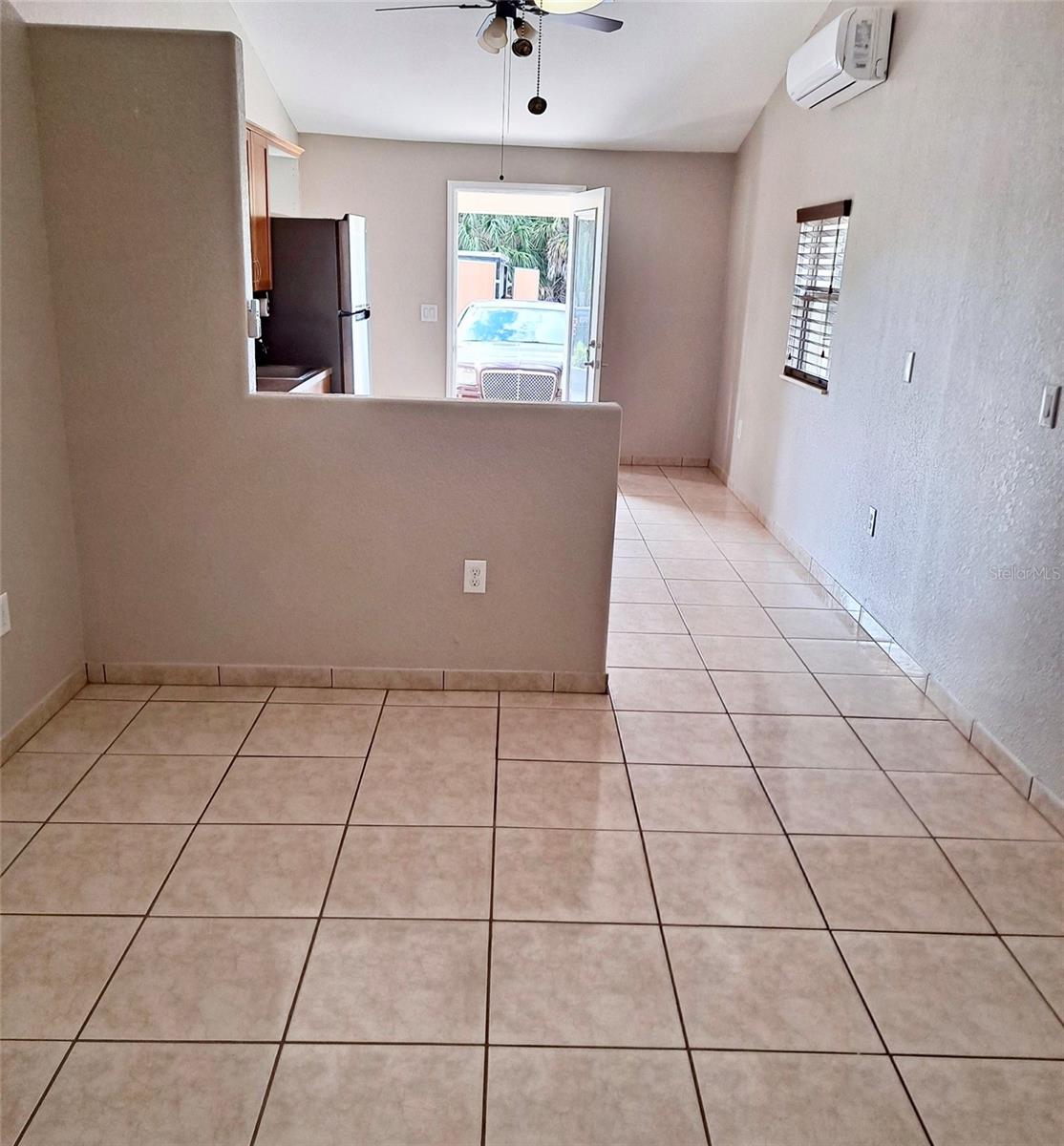 8407 RIVER OAKS DR, TAMPA, FL, 33615