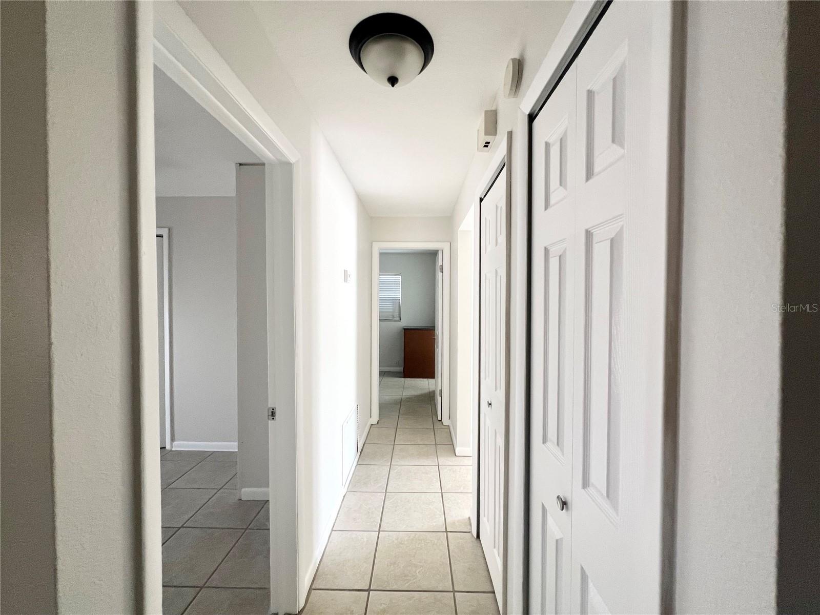8407 RIVER OAKS DR, TAMPA, FL, 33615