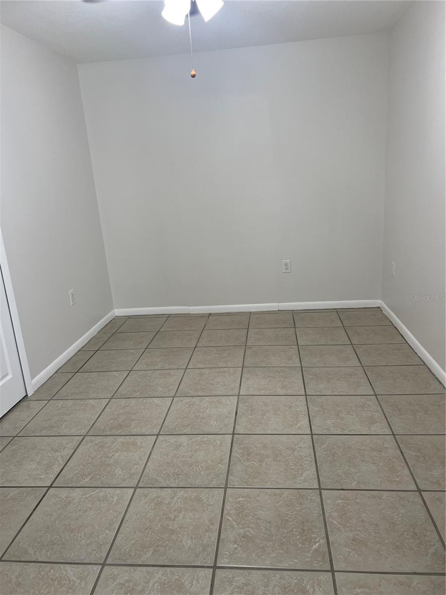8407 RIVER OAKS DR, TAMPA, FL, 33615