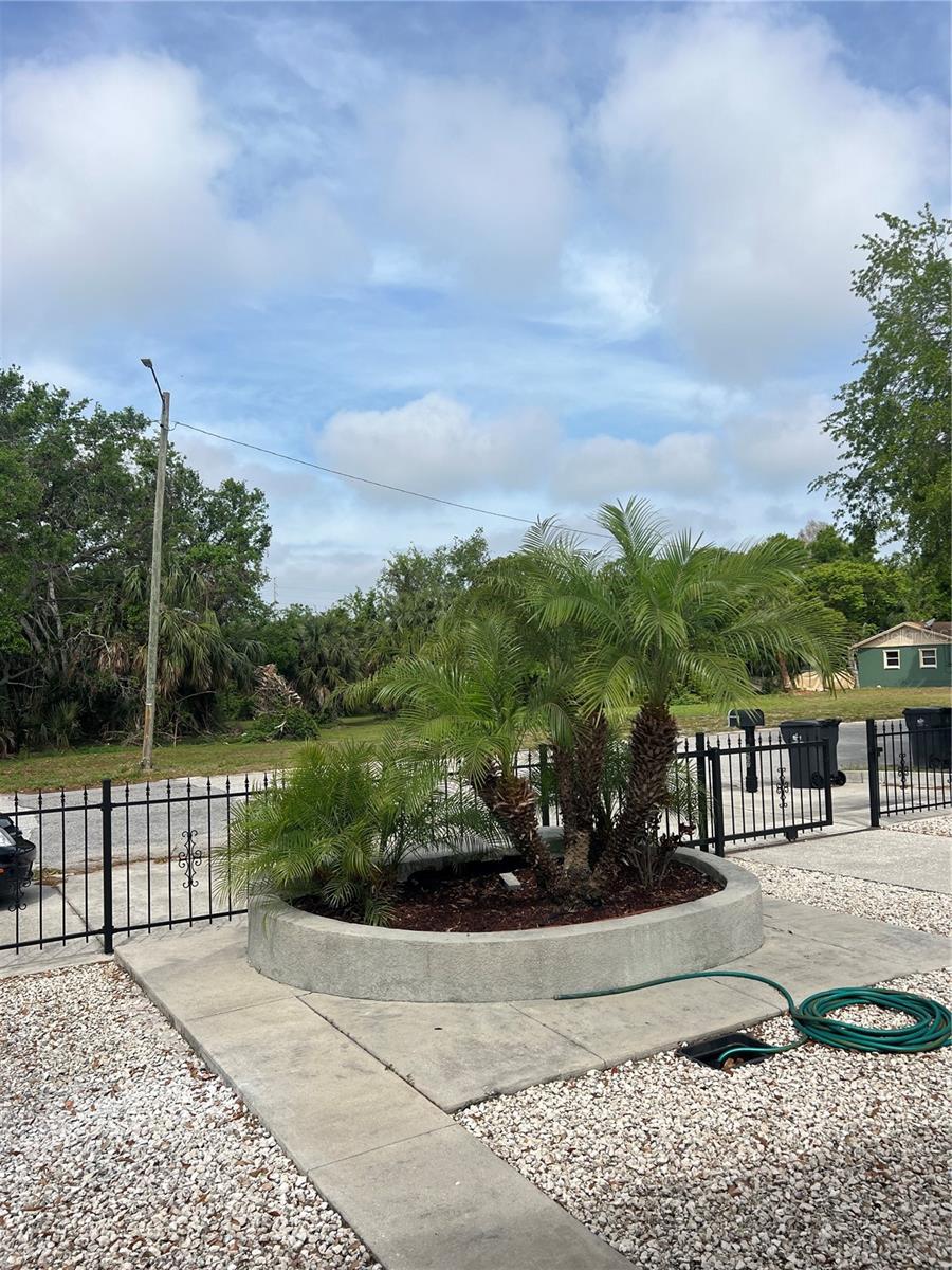8407 RIVER OAKS DR, TAMPA, FL, 33615