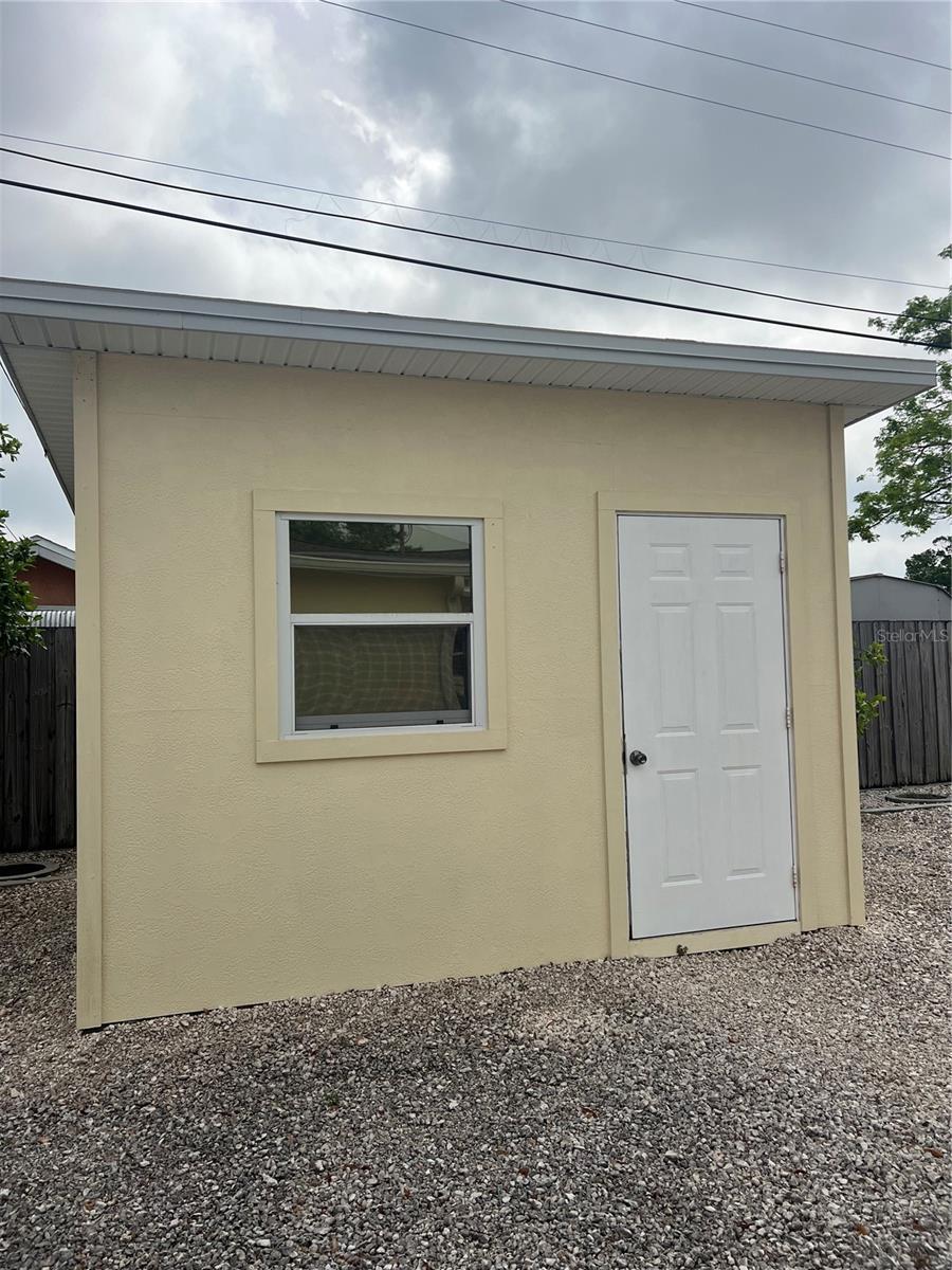 8407 RIVER OAKS DR, TAMPA, FL, 33615