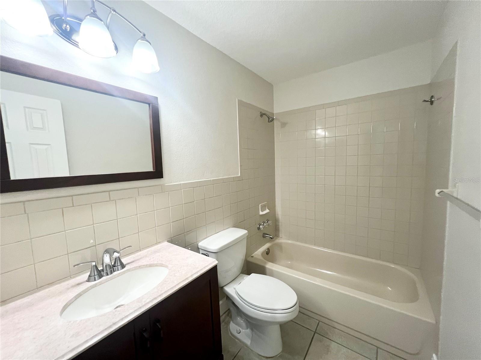 8407 RIVER OAKS DR, TAMPA, FL, 33615