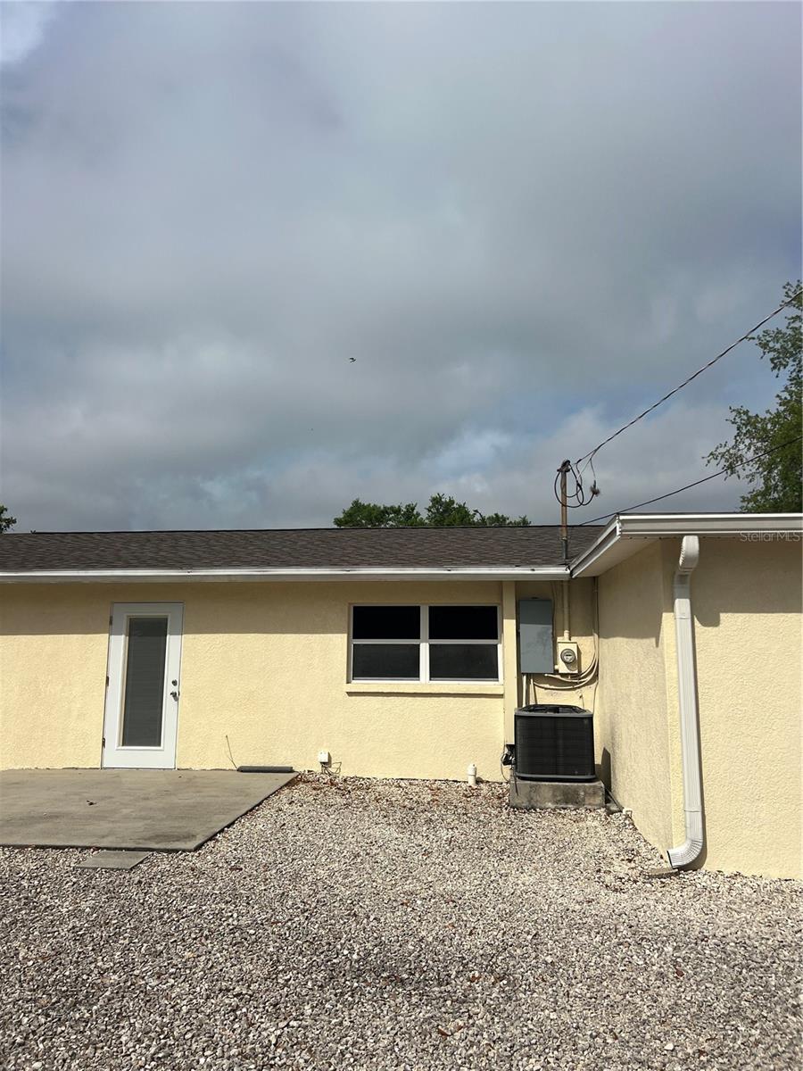 8407 RIVER OAKS DR, TAMPA, FL, 33615