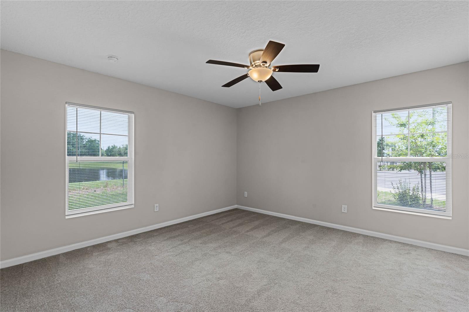 1974 S GOLDENROD RD, ORLANDO, FL, 32822