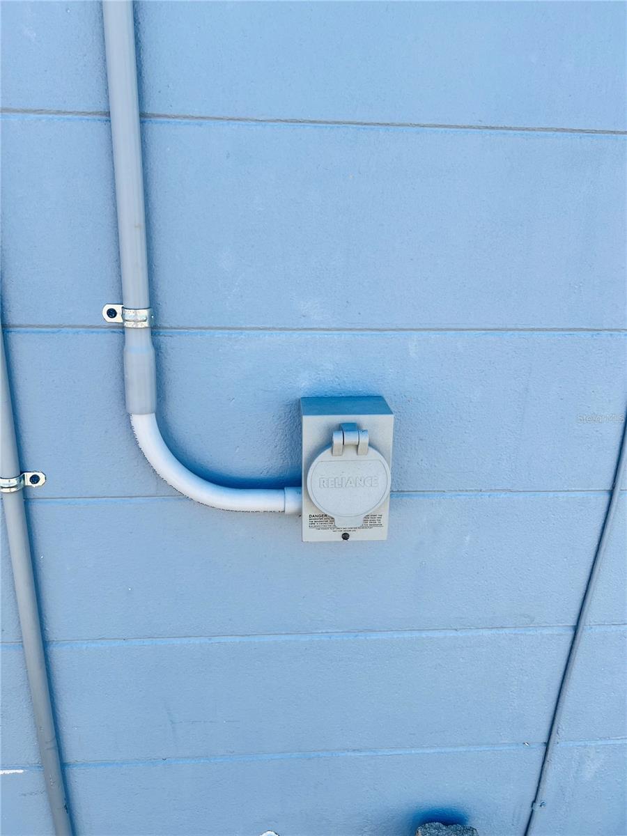 1438 EXCALIBUR ST, HOLIDAY, FL, 34690