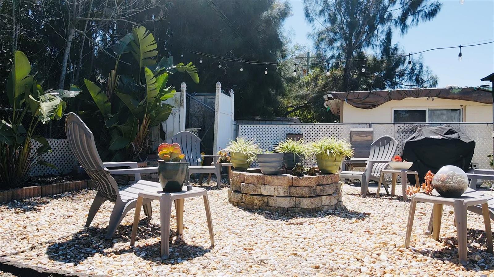 1438 EXCALIBUR ST, HOLIDAY, FL, 34690