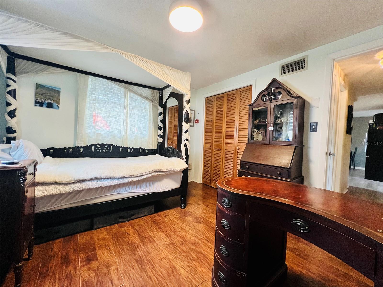 1438 EXCALIBUR ST, HOLIDAY, FL, 34690