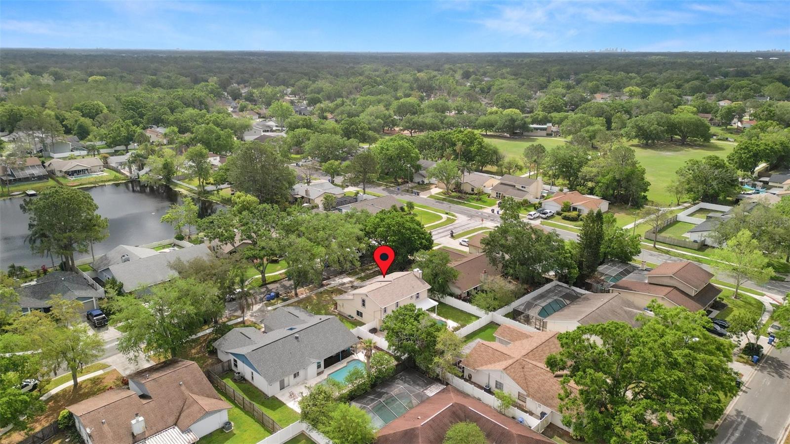 15906 COUNTRY PL, TAMPA, FL, 33624