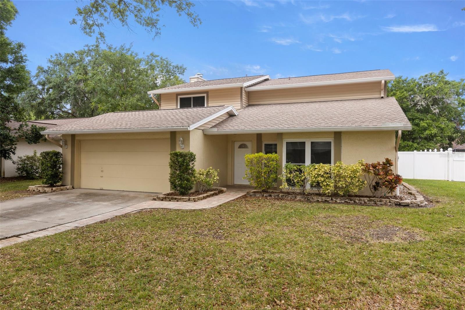 15906 COUNTRY PL, TAMPA, FL, 33624