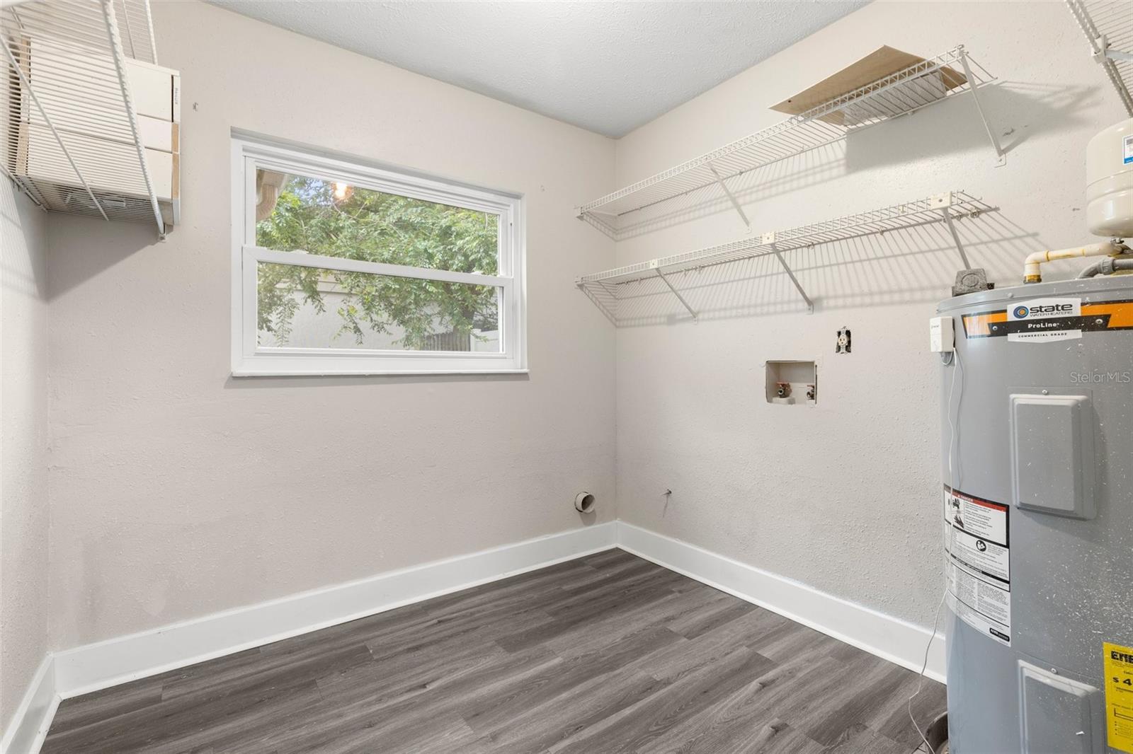 15906 COUNTRY PL, TAMPA, FL, 33624